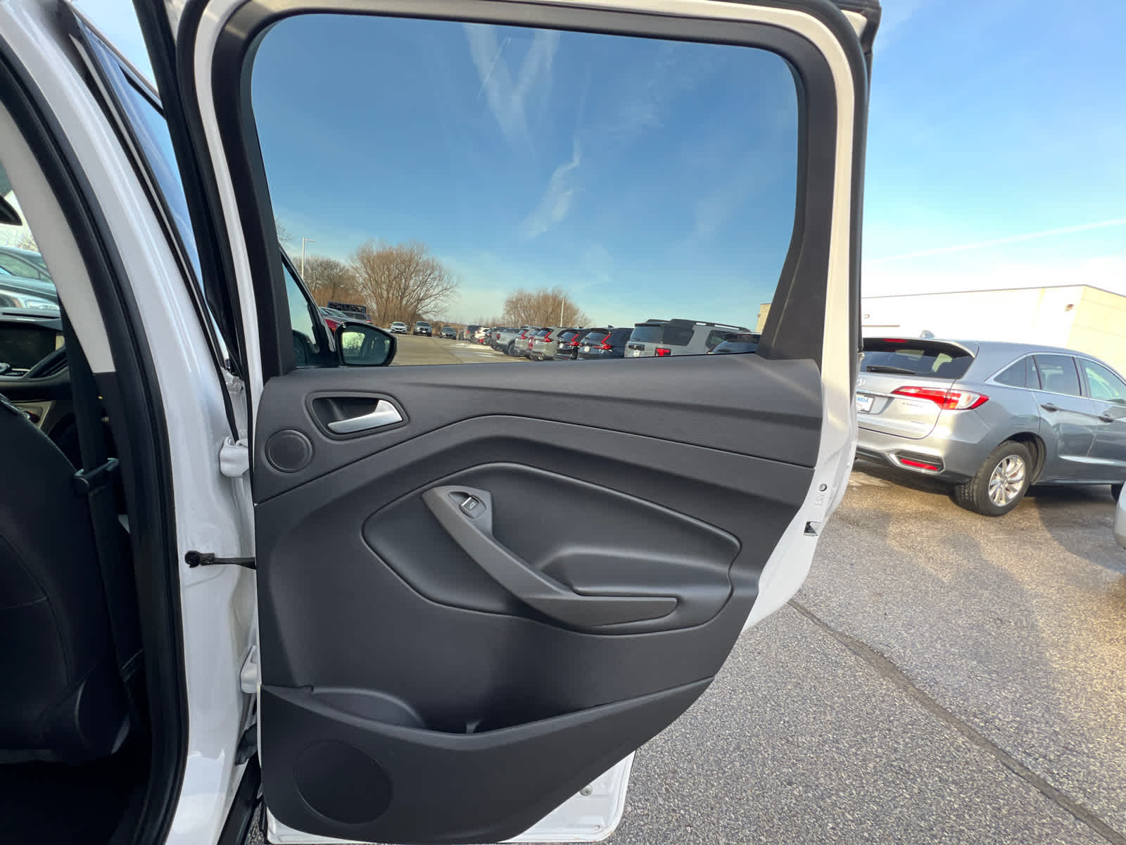 Thumbnail: 2017 Ford Escape - 9