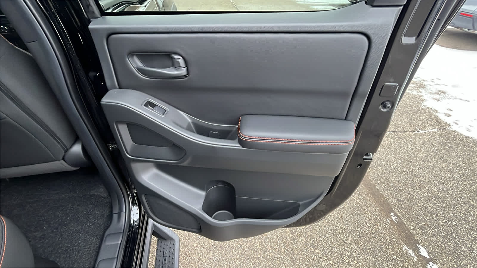 Thumbnail: 2026 Nissan Frontier - 8