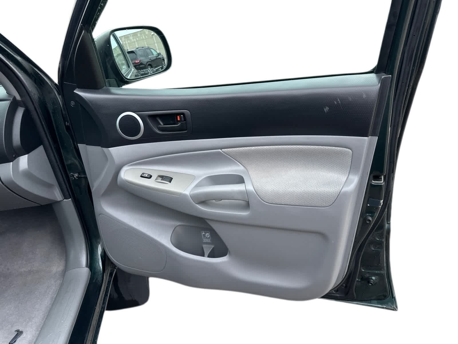 Thumbnail: 2009 Toyota Tacoma - 5