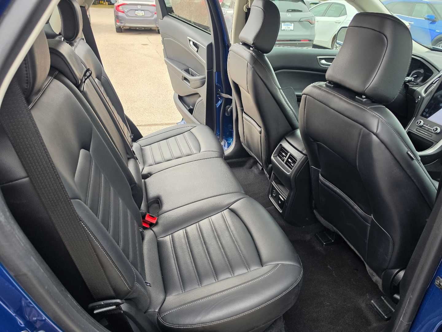 Thumbnail: 2022 Ford Edge - 14