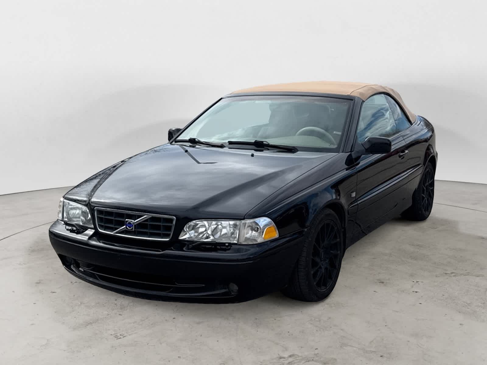 2004 Volvo C70  -
                  Ames, IA
