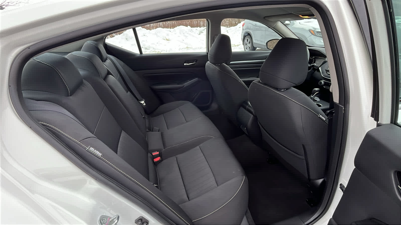 Thumbnail: 2022 Nissan Altima - 10