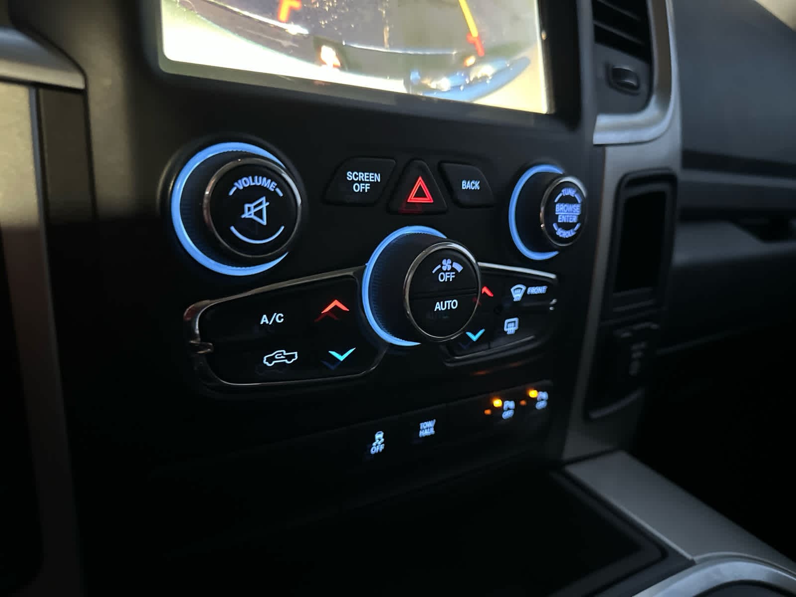 Thumbnail: 2017 RAM 1500 - 22