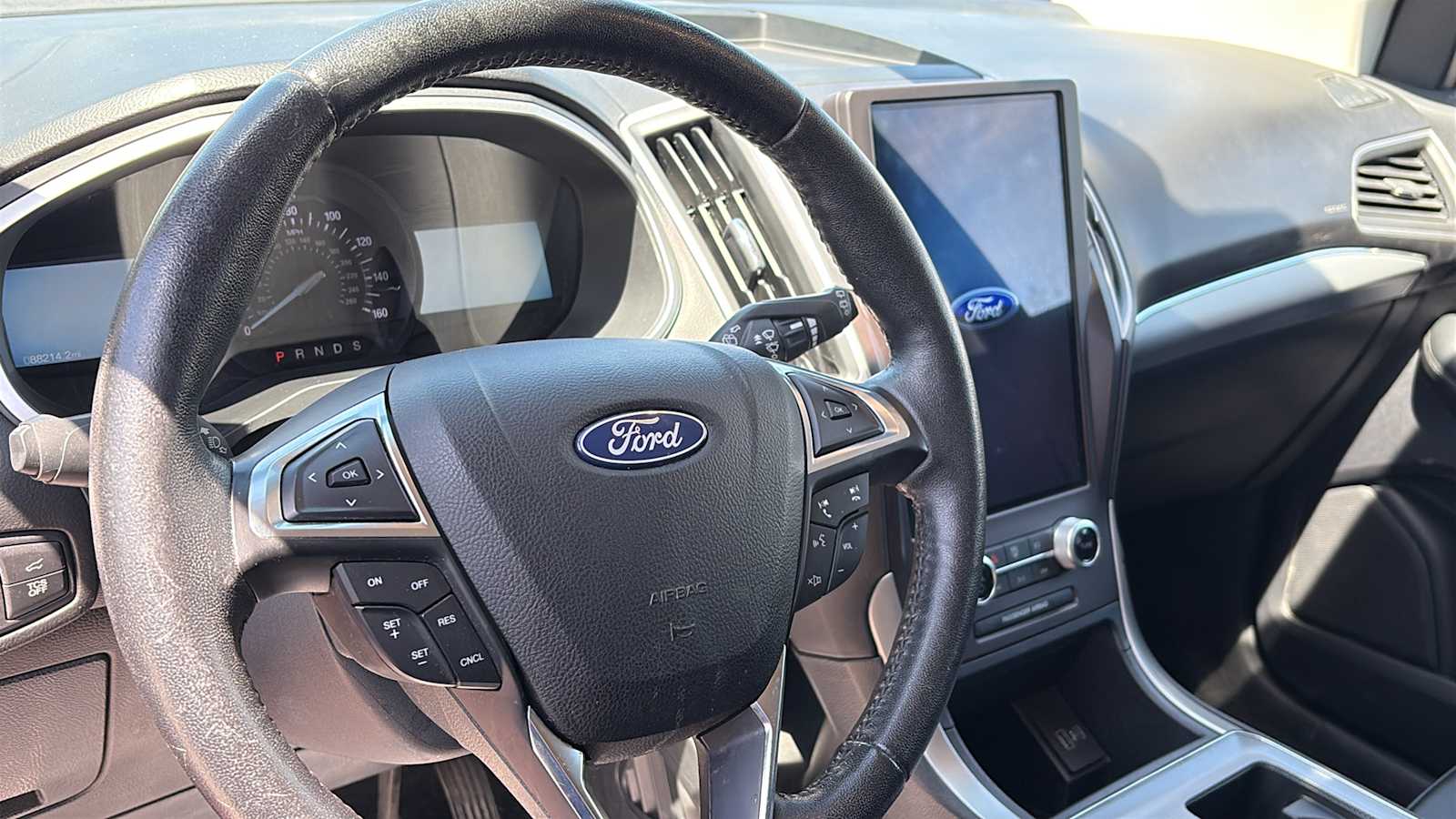 Thumbnail: 2021 Ford Edge - 10