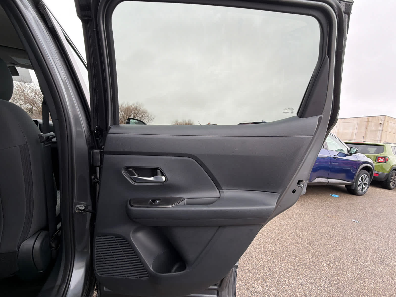 Thumbnail: 2026 Nissan Kicks - 9