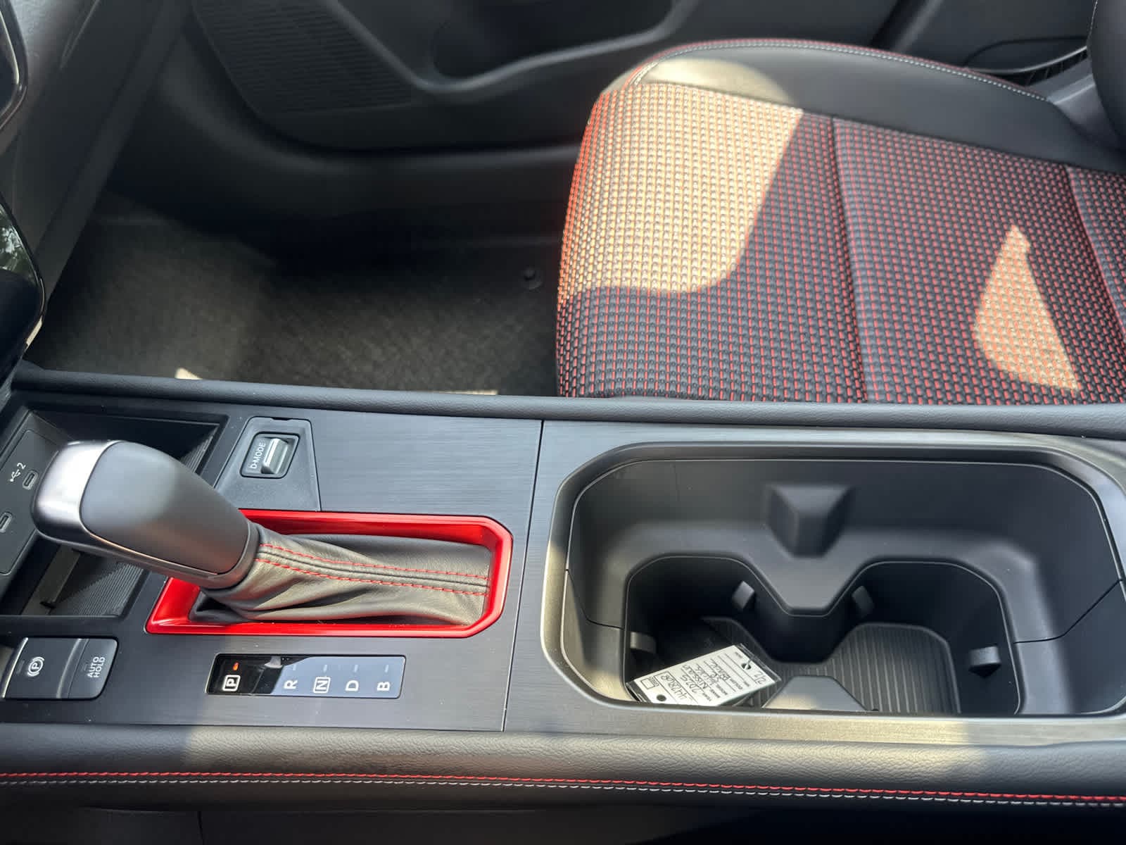 Thumbnail: 2025 Nissan Kicks - 23