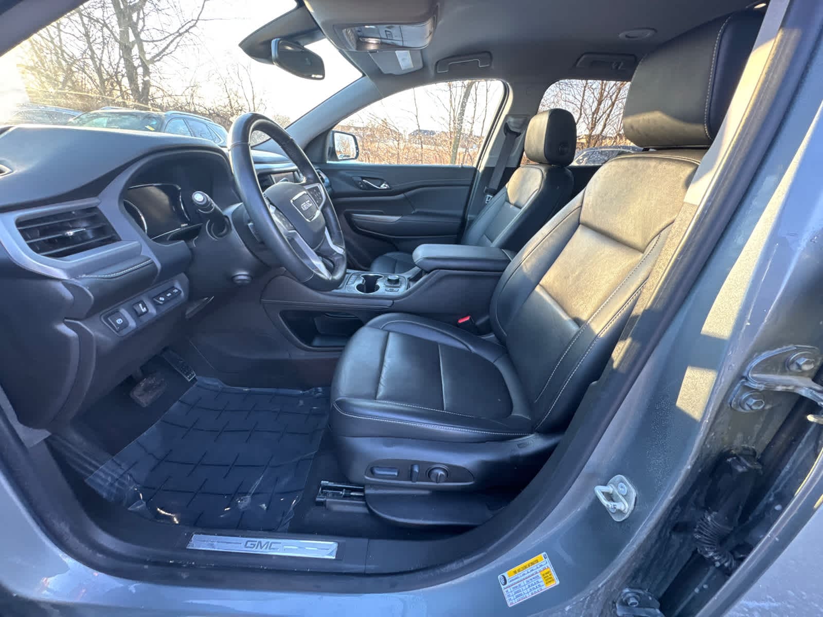 Thumbnail: 2023 GMC Acadia - 13