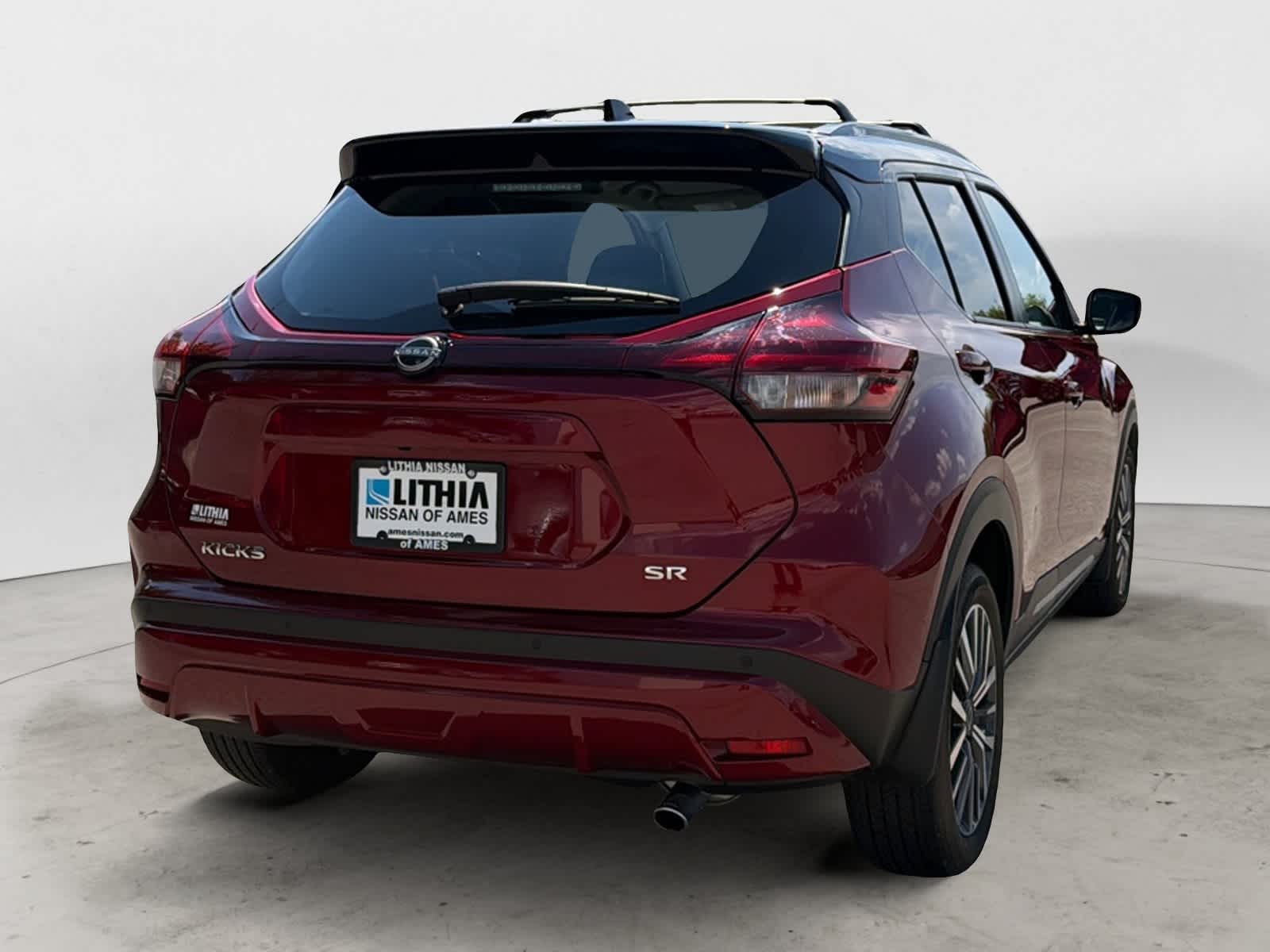 Thumbnail: 2024 Nissan Kicks - 4
