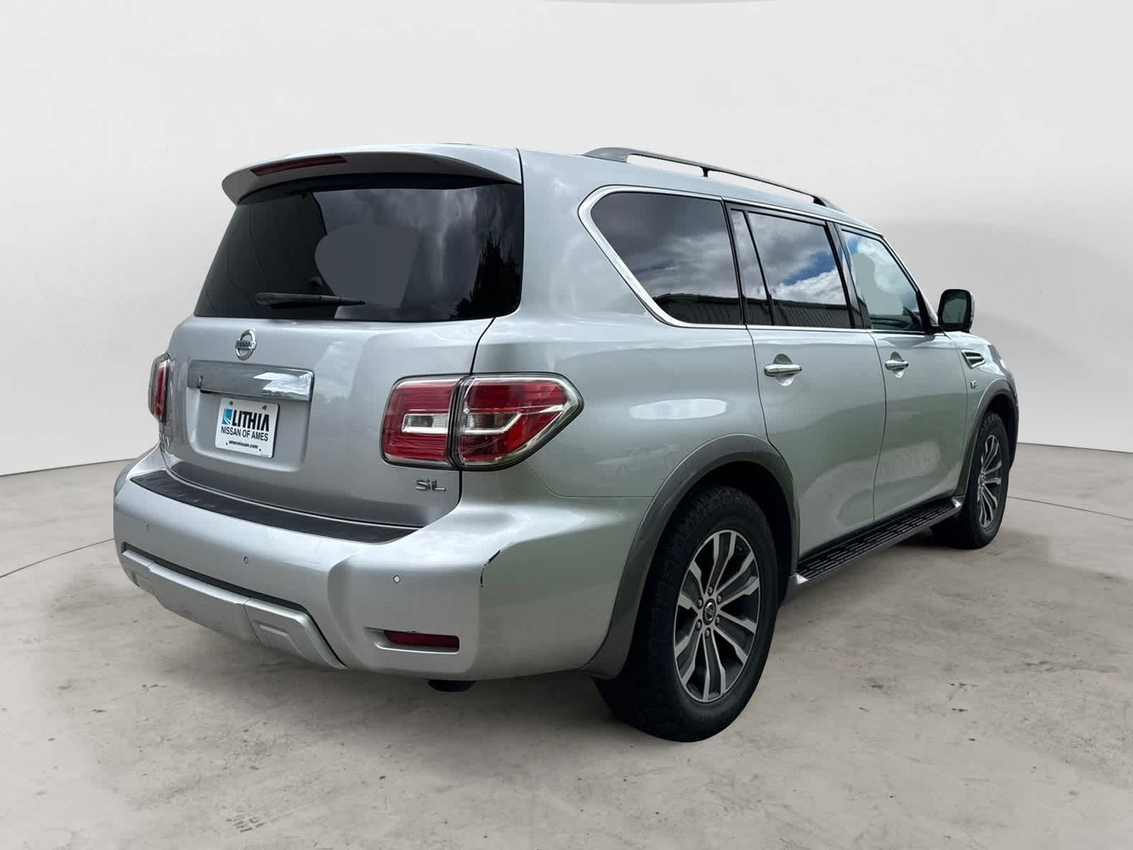 Thumbnail: 2017 Nissan Armada - 6