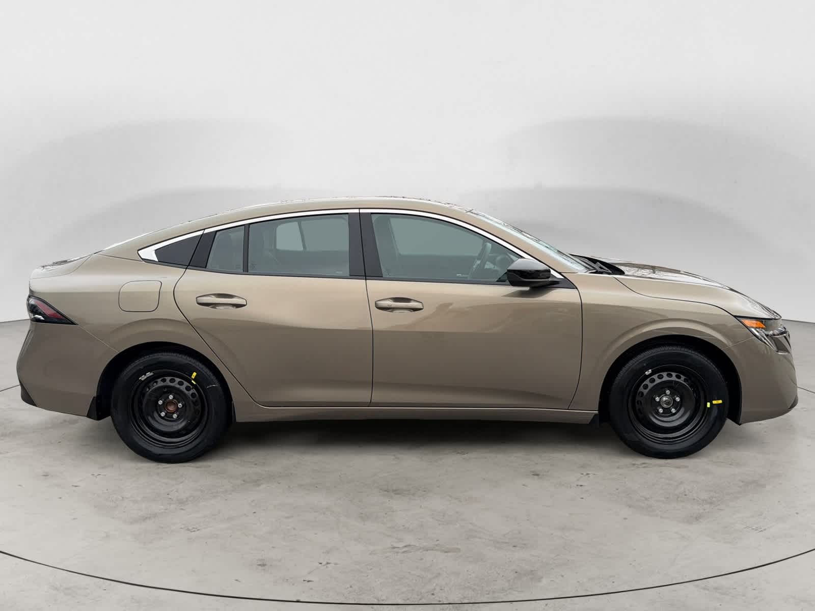 Thumbnail: 2026 Nissan Sentra - 5