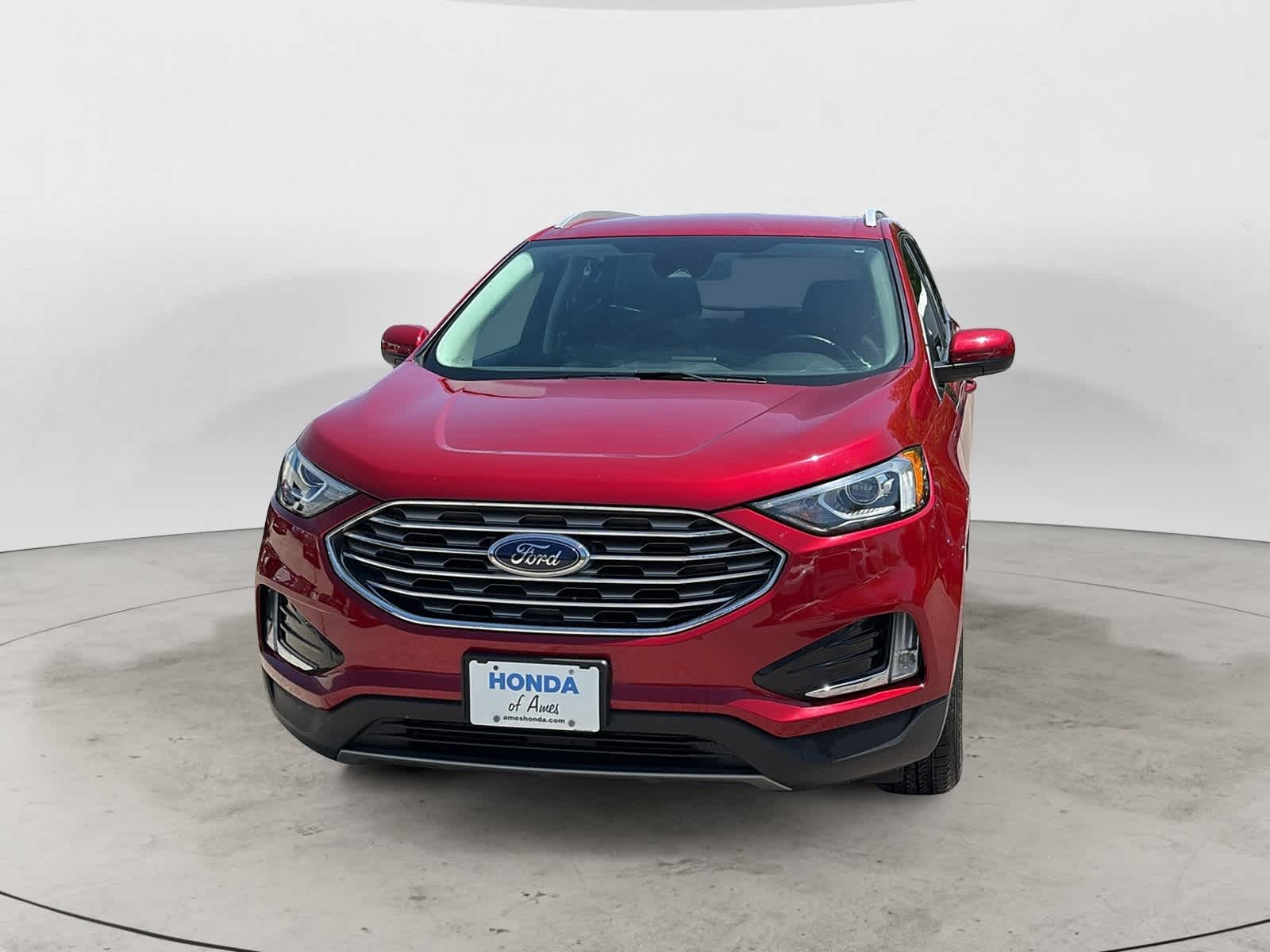 Thumbnail: 2021 Ford Edge - 3