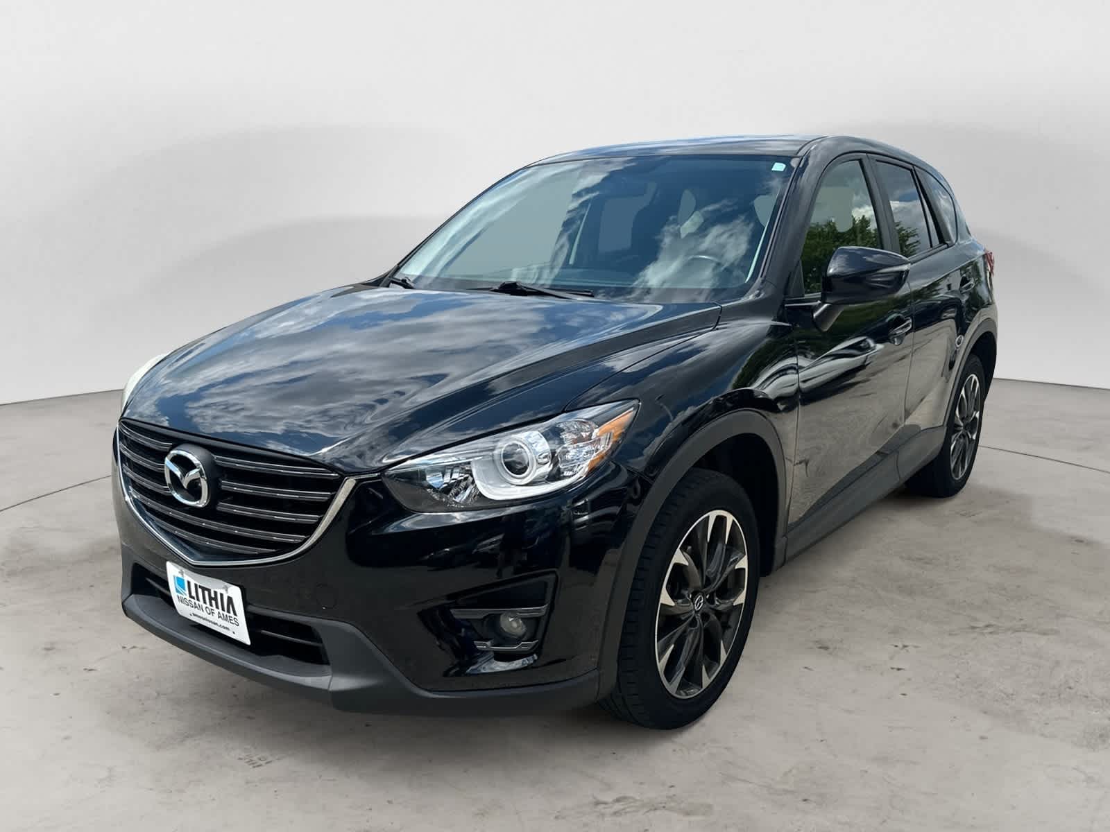 Thumbnail: 2016 Mazda CX-5 - 1
