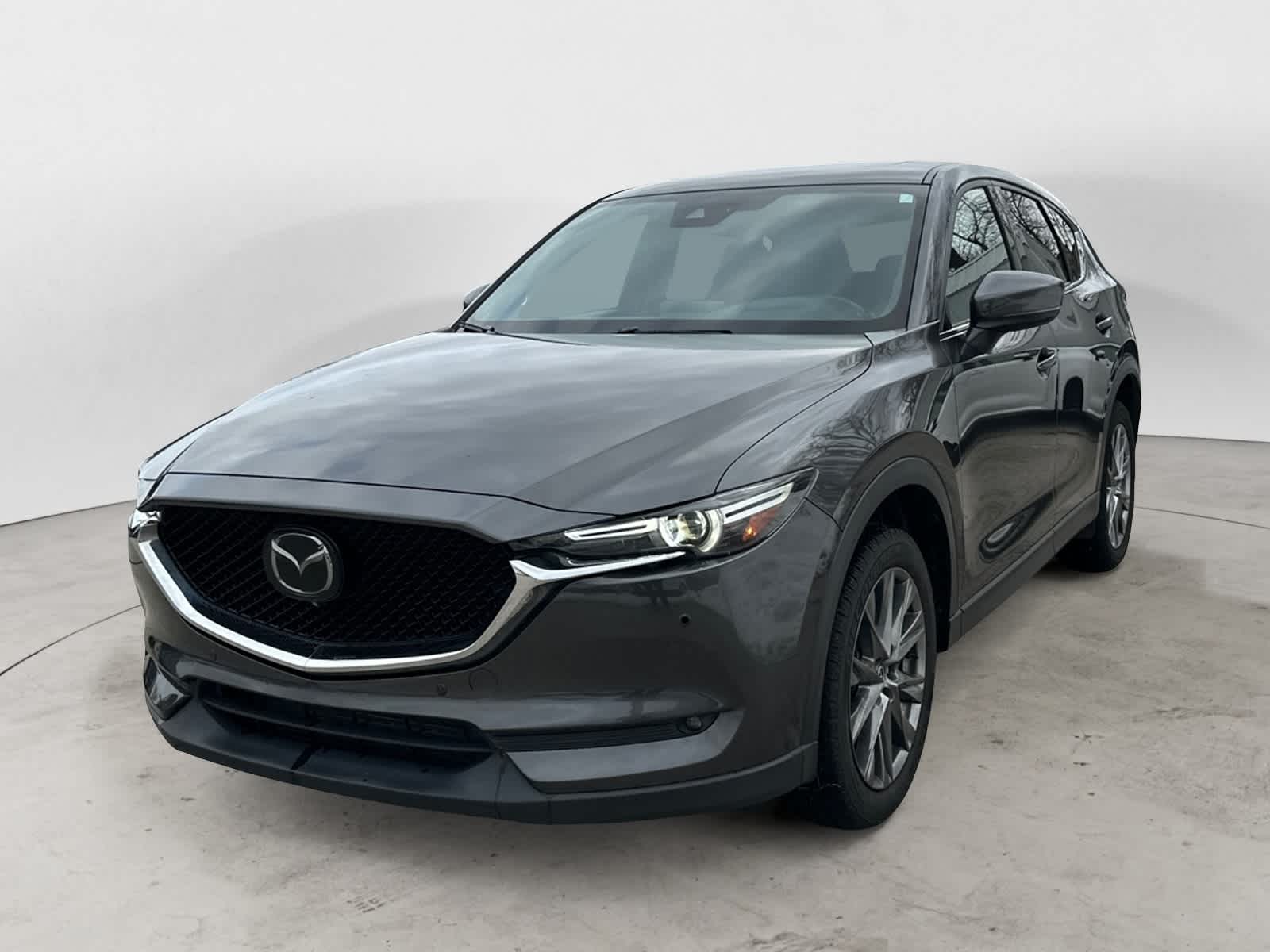 2019 Mazda CX-5 Signature's photo