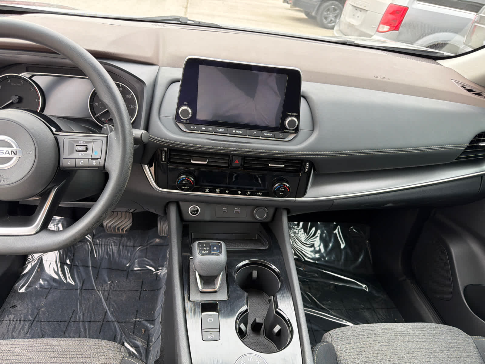 Thumbnail: 2021 Nissan Rogue - 24