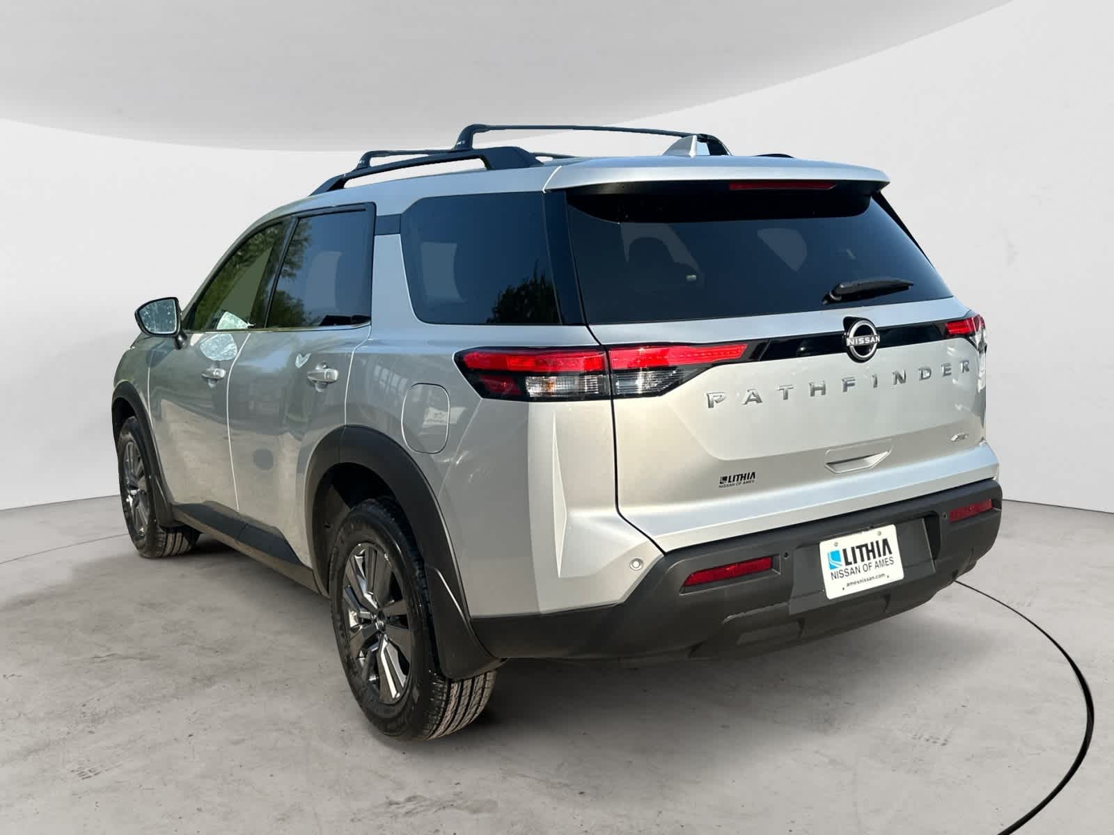 Thumbnail: 2025 Nissan Pathfinder - 2