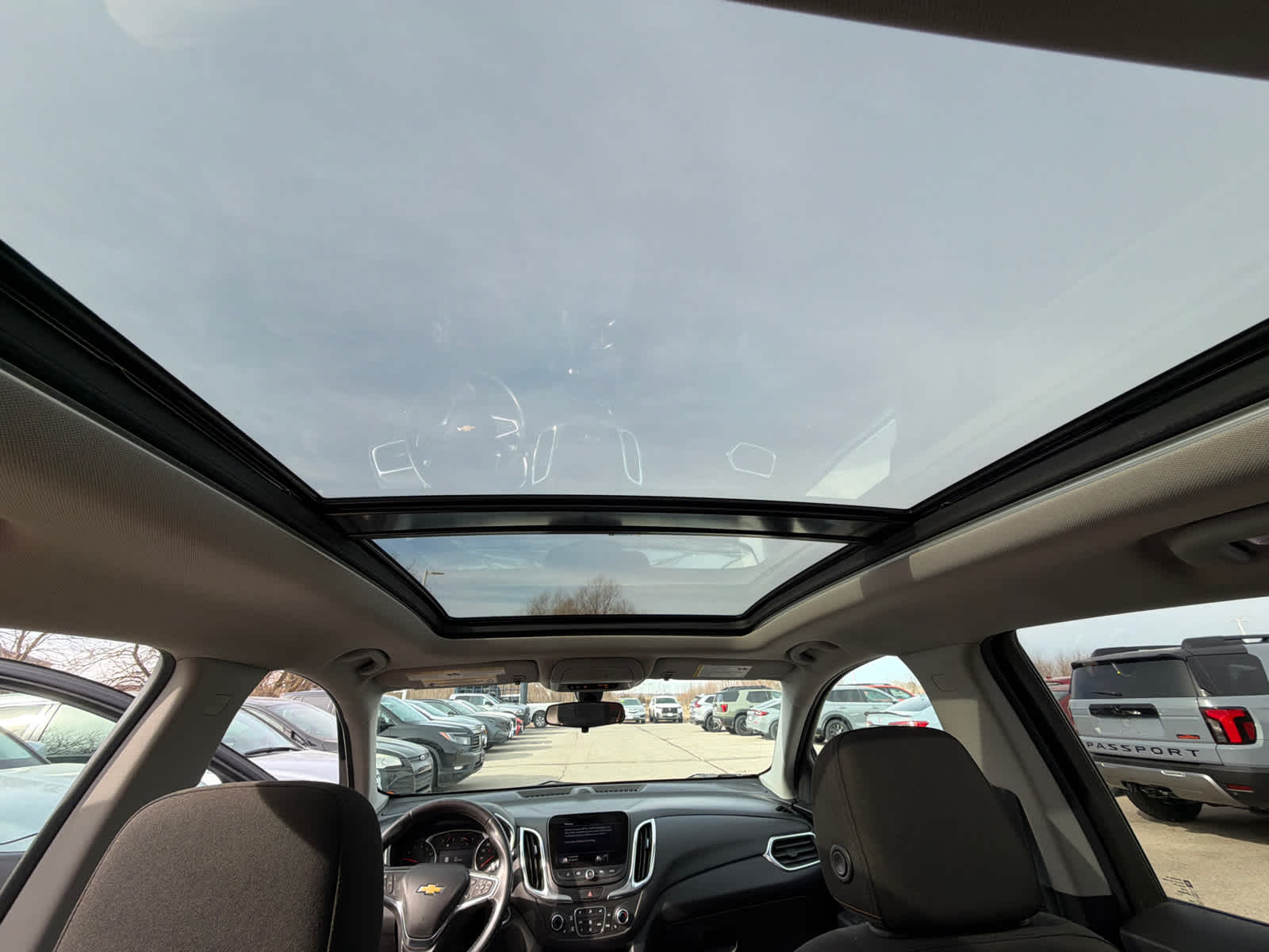 Thumbnail: 2019 Chevrolet Equinox - 26