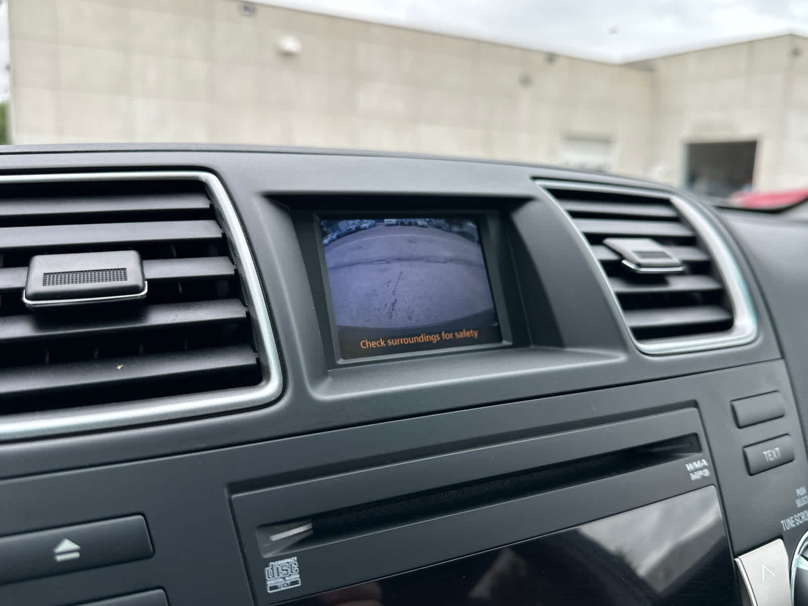 Thumbnail: 2012 Toyota Highlander - 30