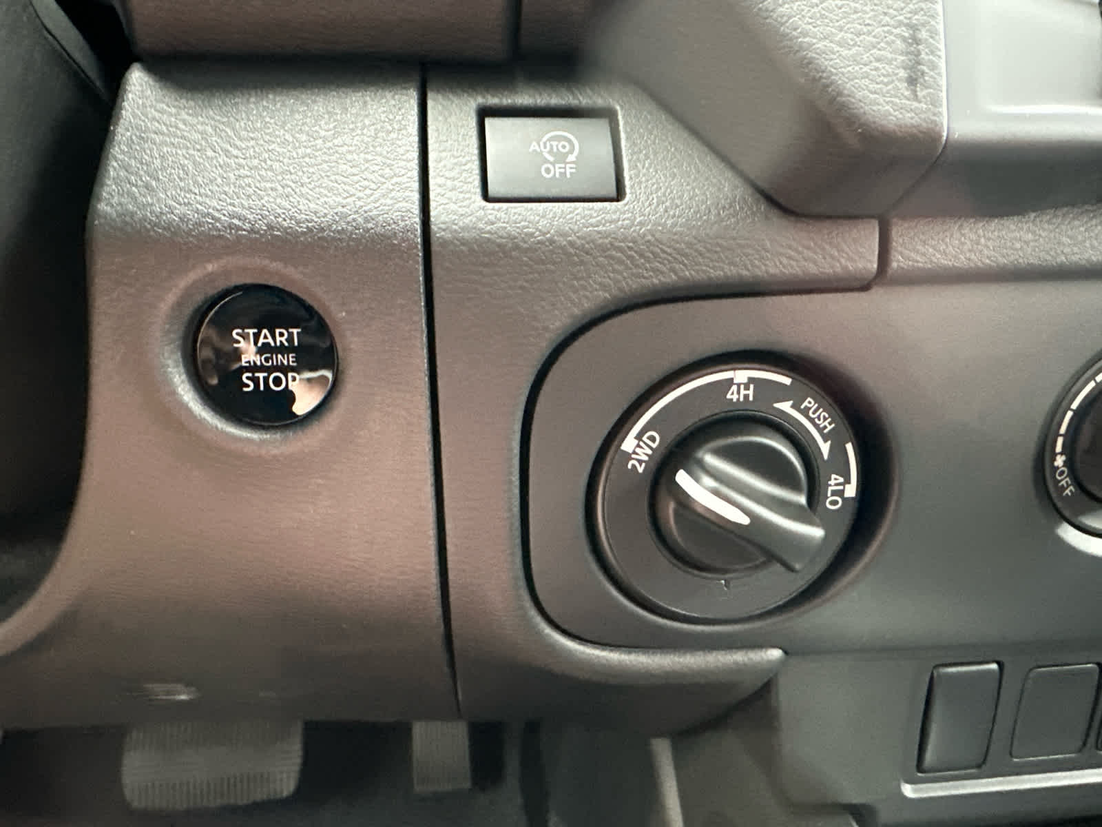 Thumbnail: 2026 Nissan Frontier - 18