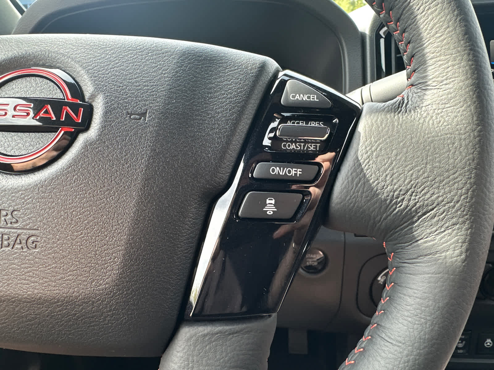 Thumbnail: 2026 Nissan Frontier - 24