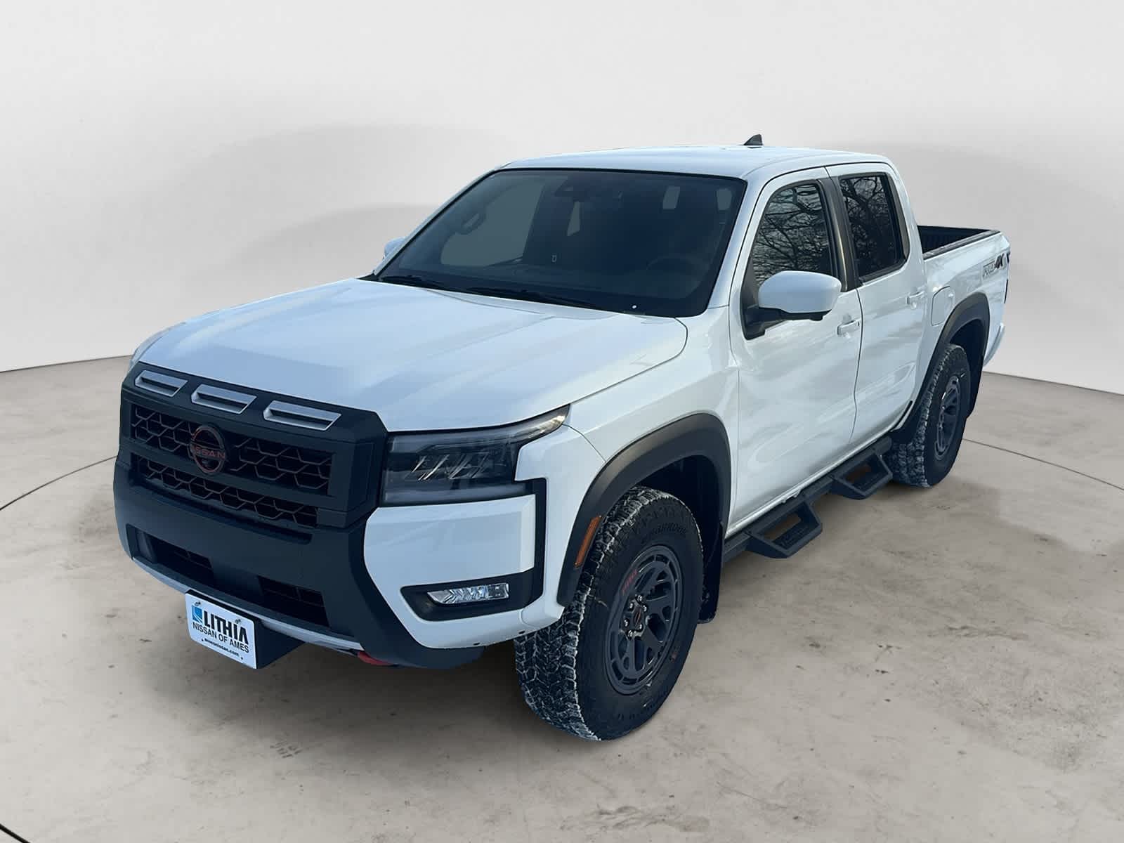 2026 Nissan Frontier PRO-4X's photo