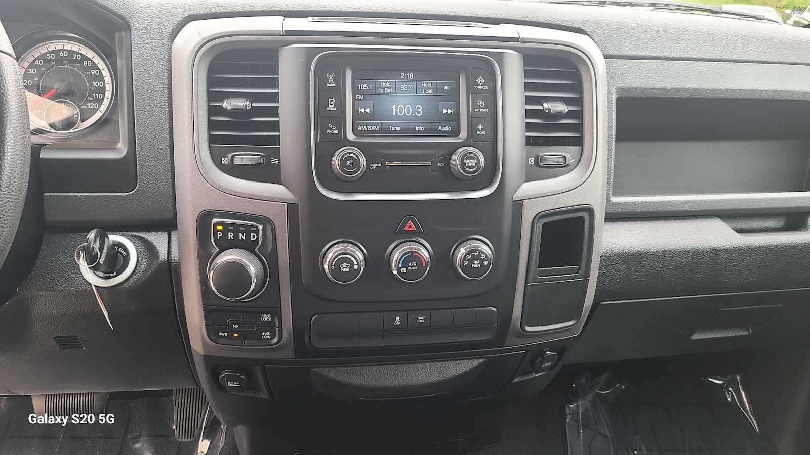 Thumbnail: 2019 RAM 1500 Classic - 14