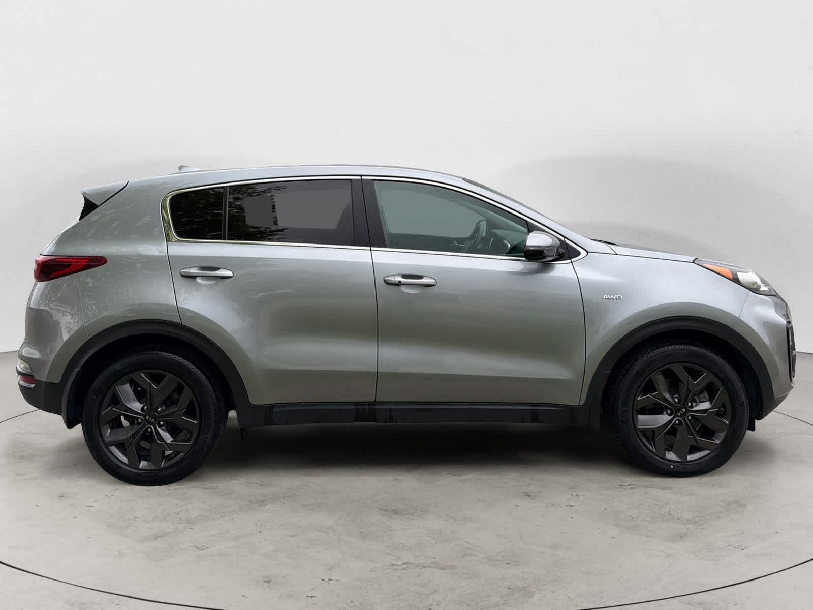 Thumbnail: 2022 Kia Sportage - 5