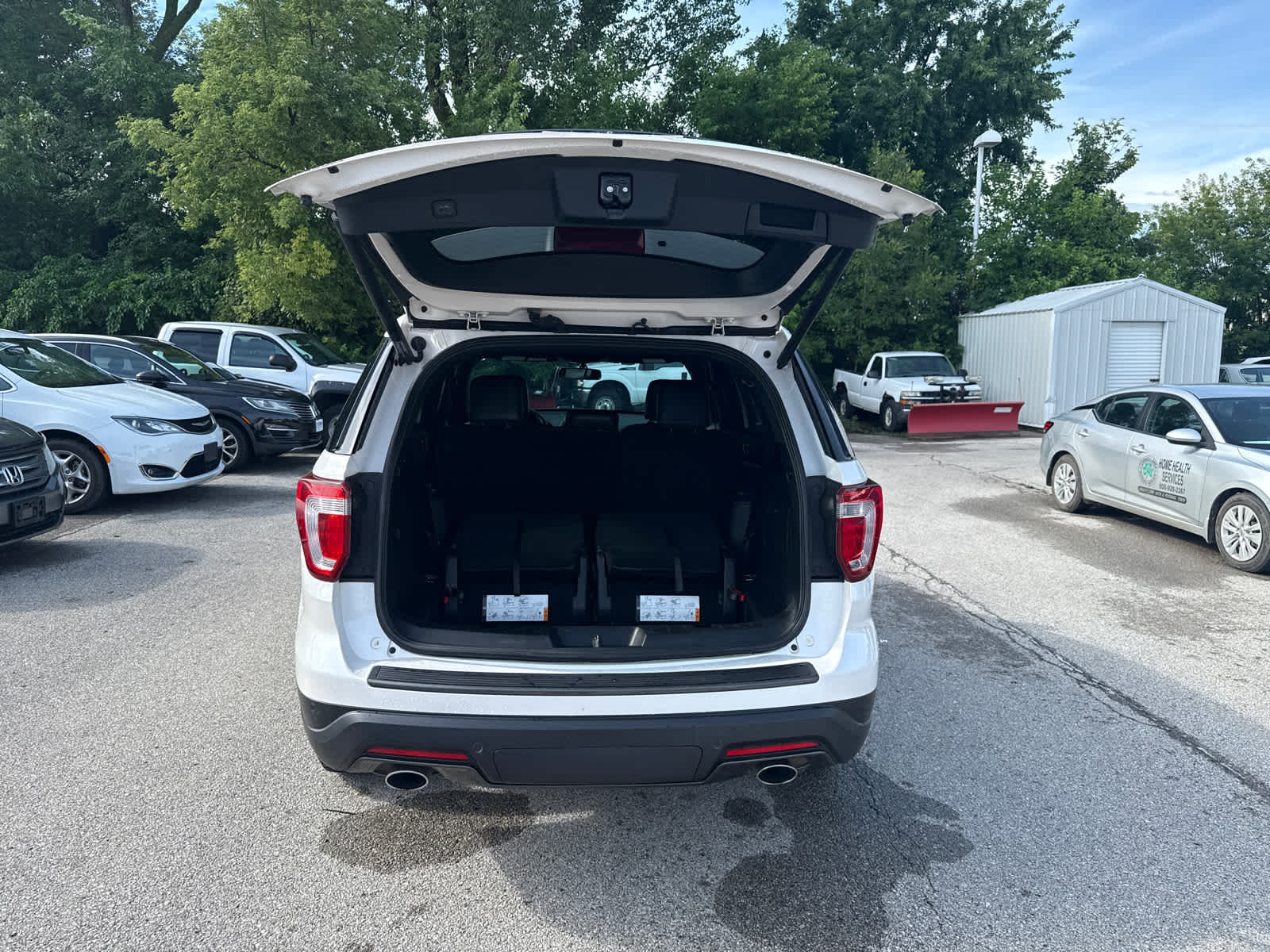 Thumbnail: 2018 Ford Explorer - 11
