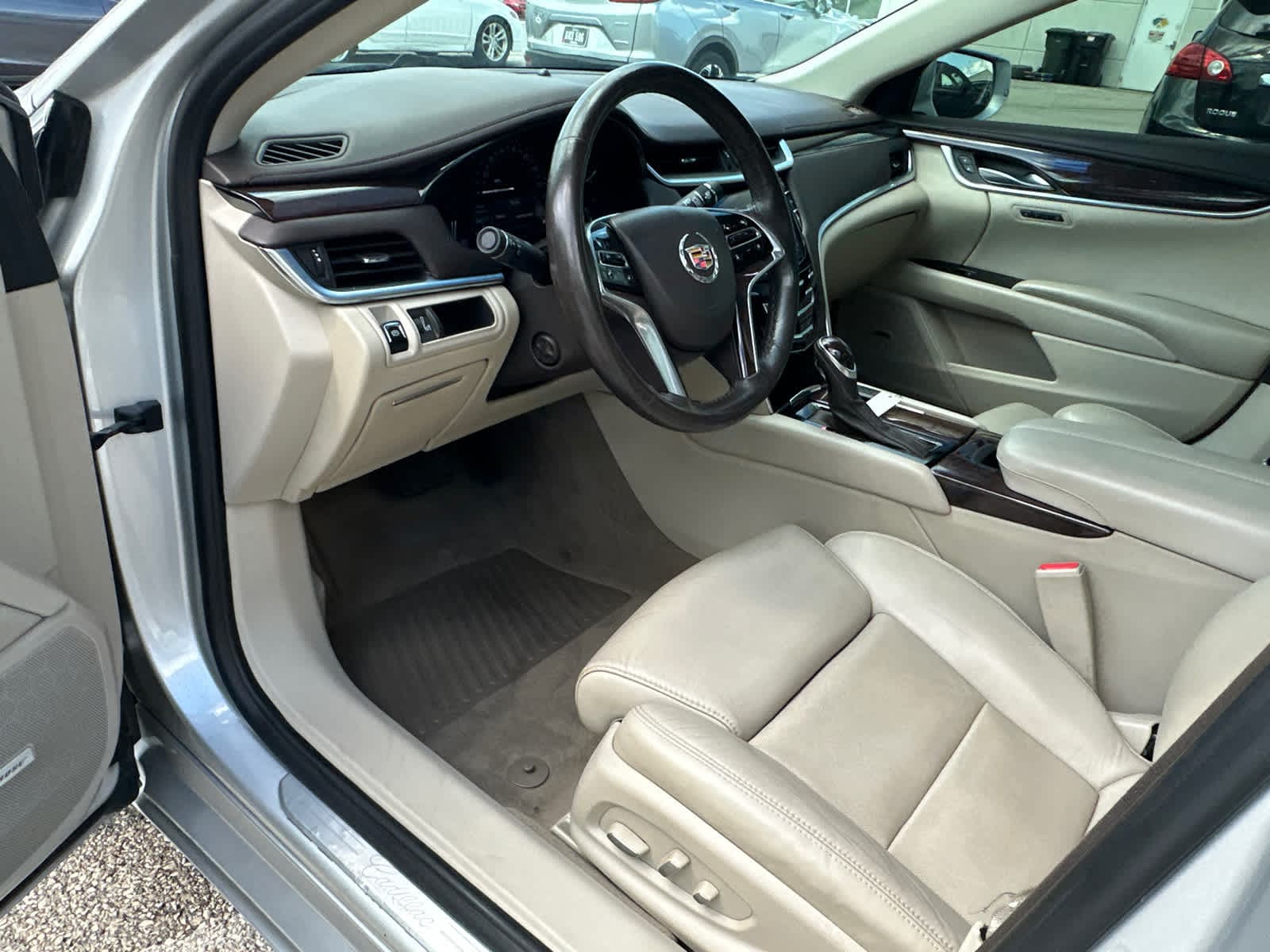 Thumbnail: 2014 Cadillac XTS - 21