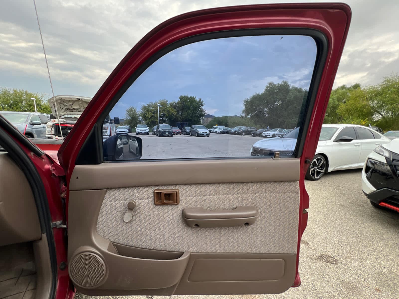 Thumbnail: 1996 Toyota Tacoma - 7