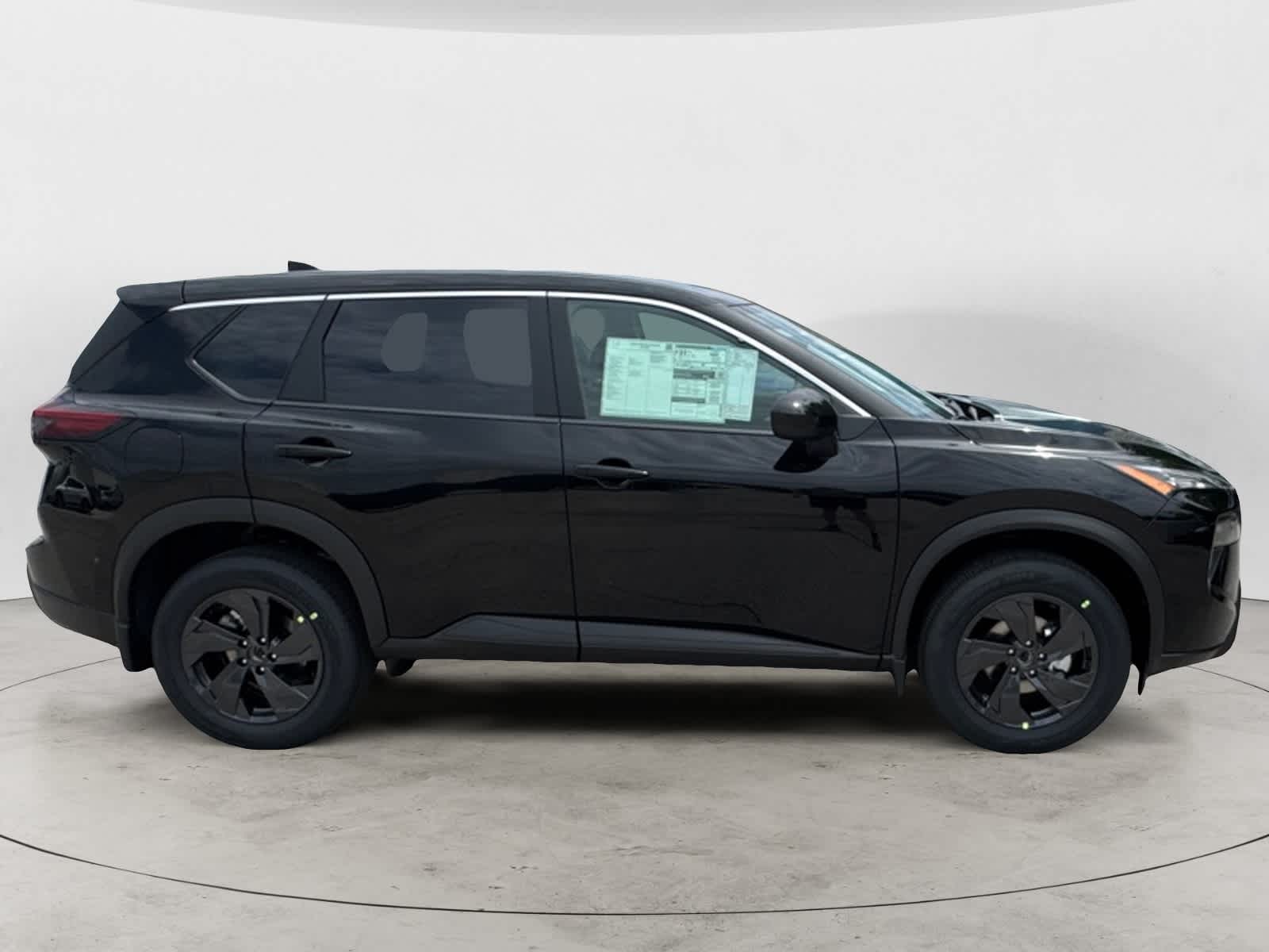 Thumbnail: 2026 Nissan Rogue - 5