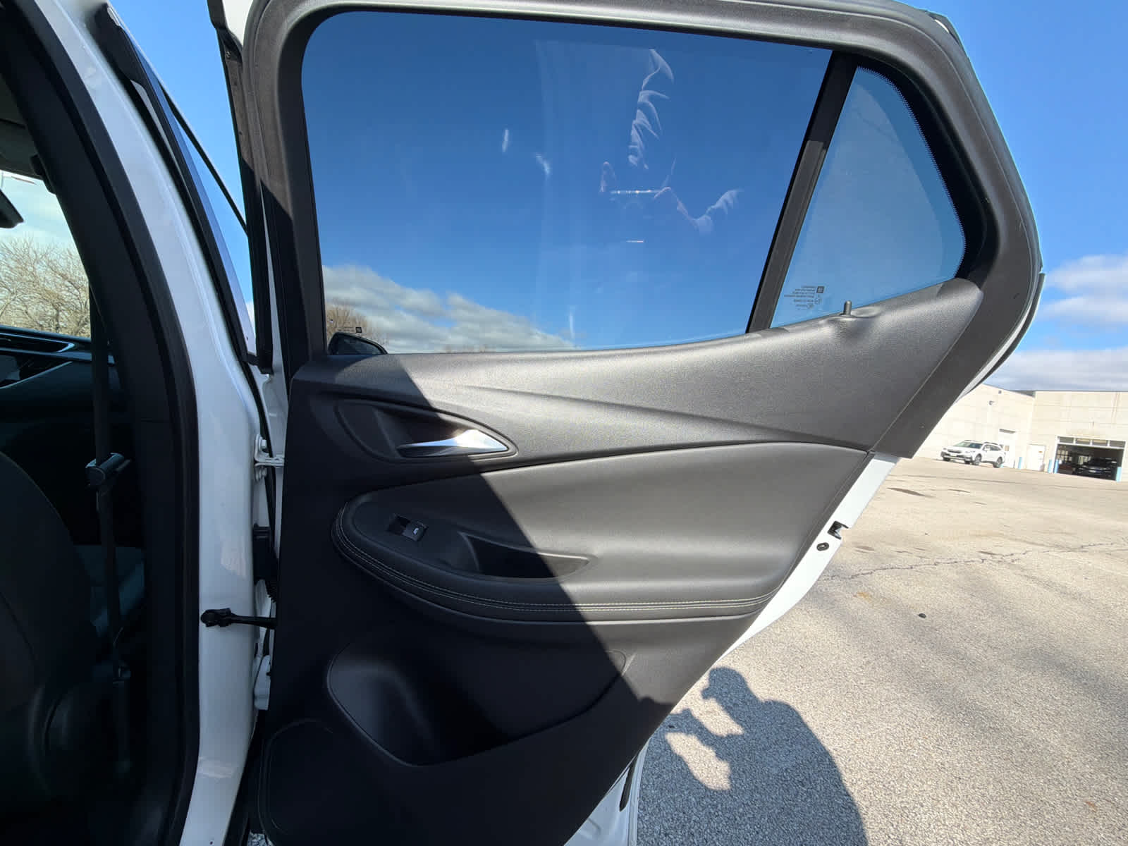 Thumbnail: 2023 Buick Encore GX - 9