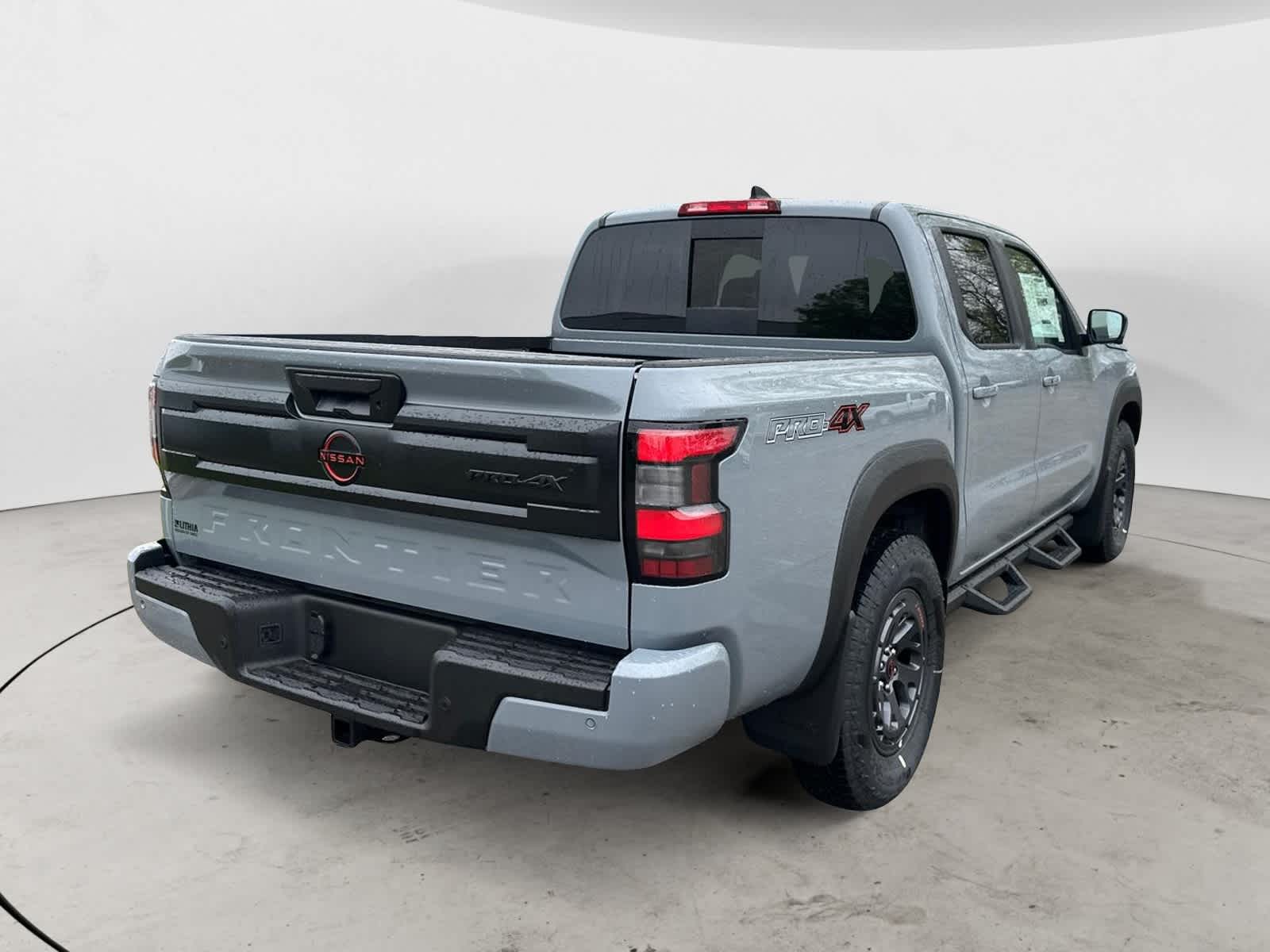 Thumbnail: 2025 Nissan Frontier - 4