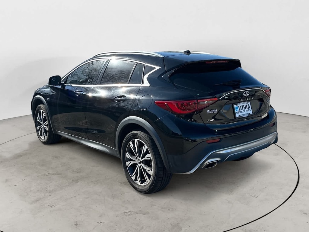 Used 2018 INFINITI QX30 Premium SUV
