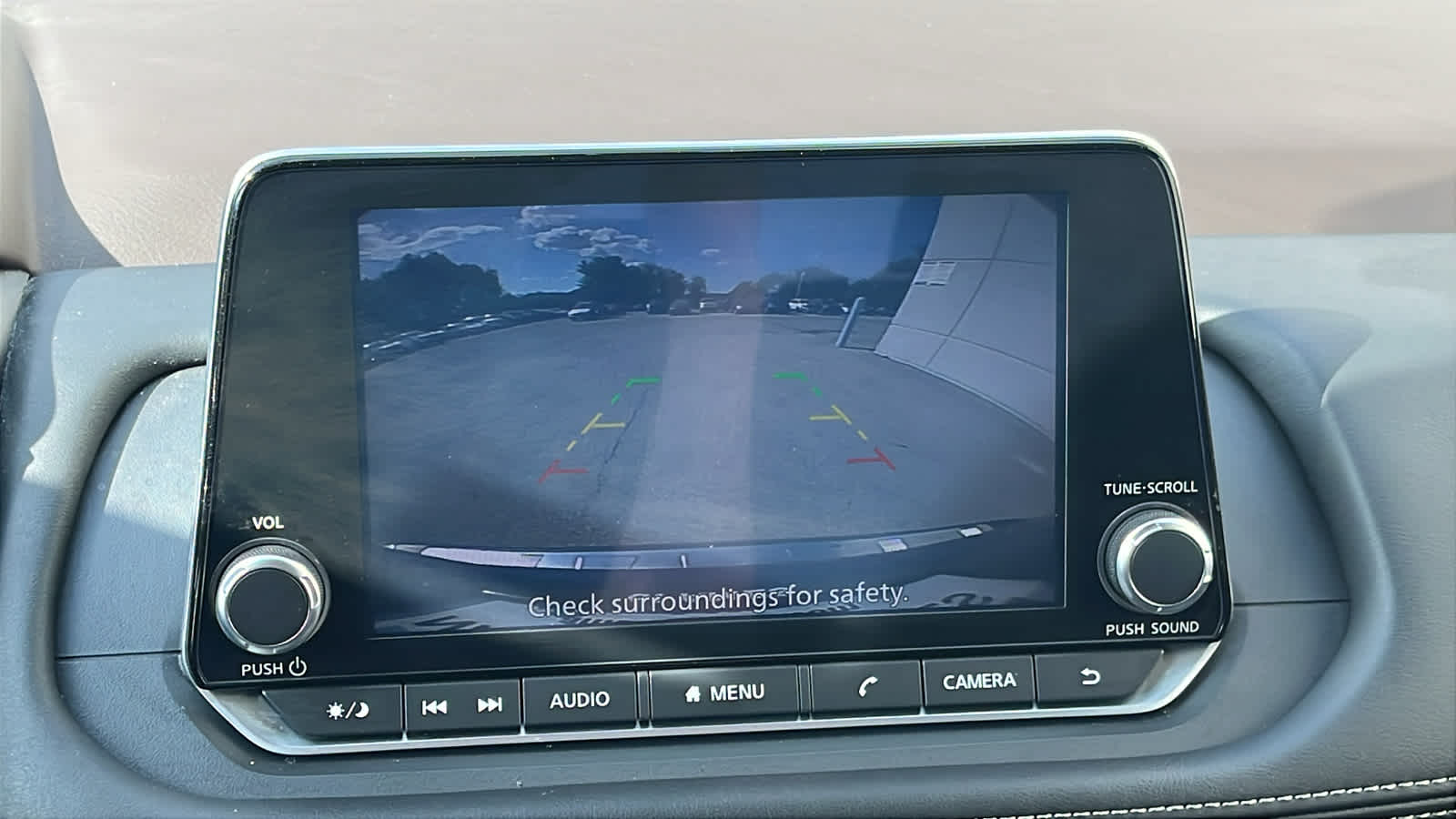 Thumbnail: 2023 Nissan Rogue - 20