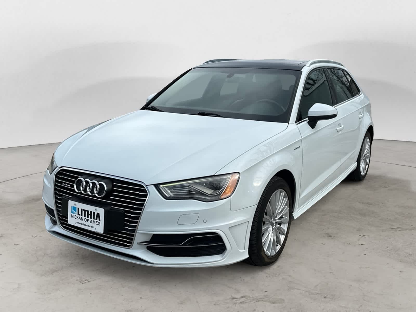 2016 Audi A3 e-tron Premium Plus -
                  Ames, IA