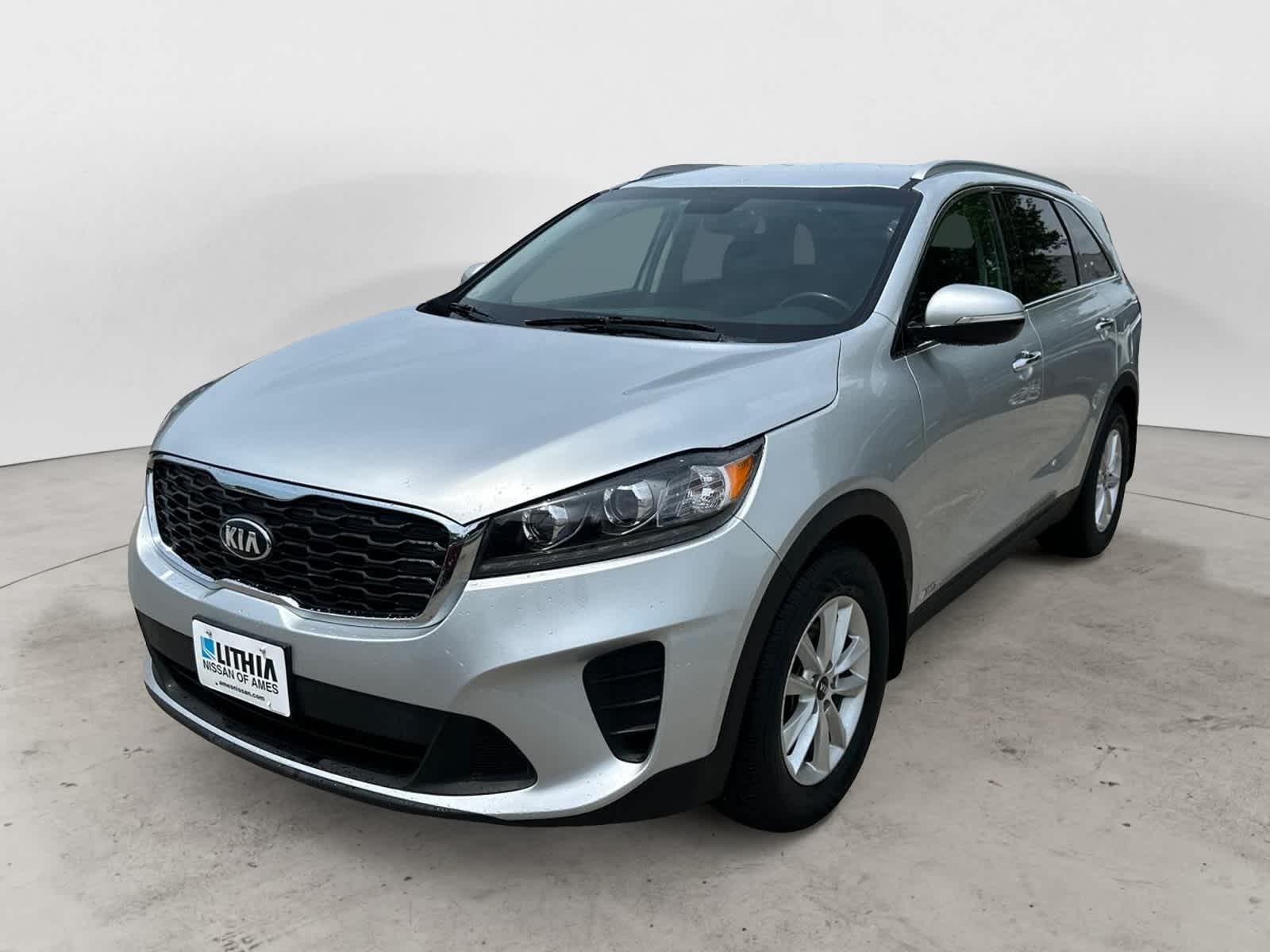 2019 Kia Sorento LX Hero Image