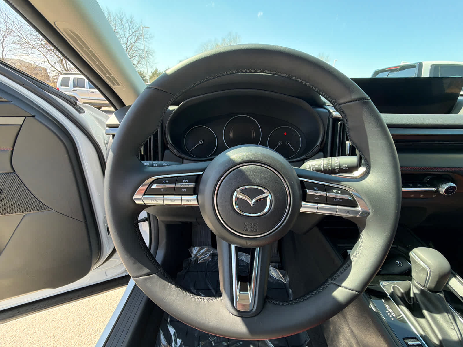 Thumbnail: 2025 Mazda CX-50 - 21