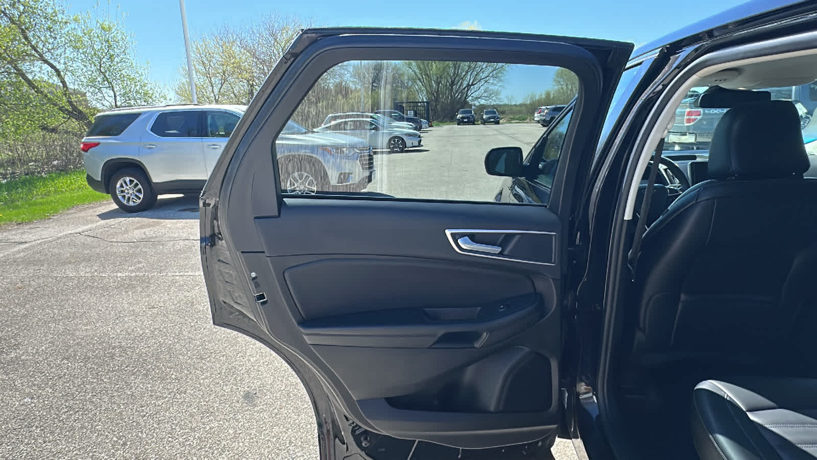 Thumbnail: 2023 Ford Edge - 13