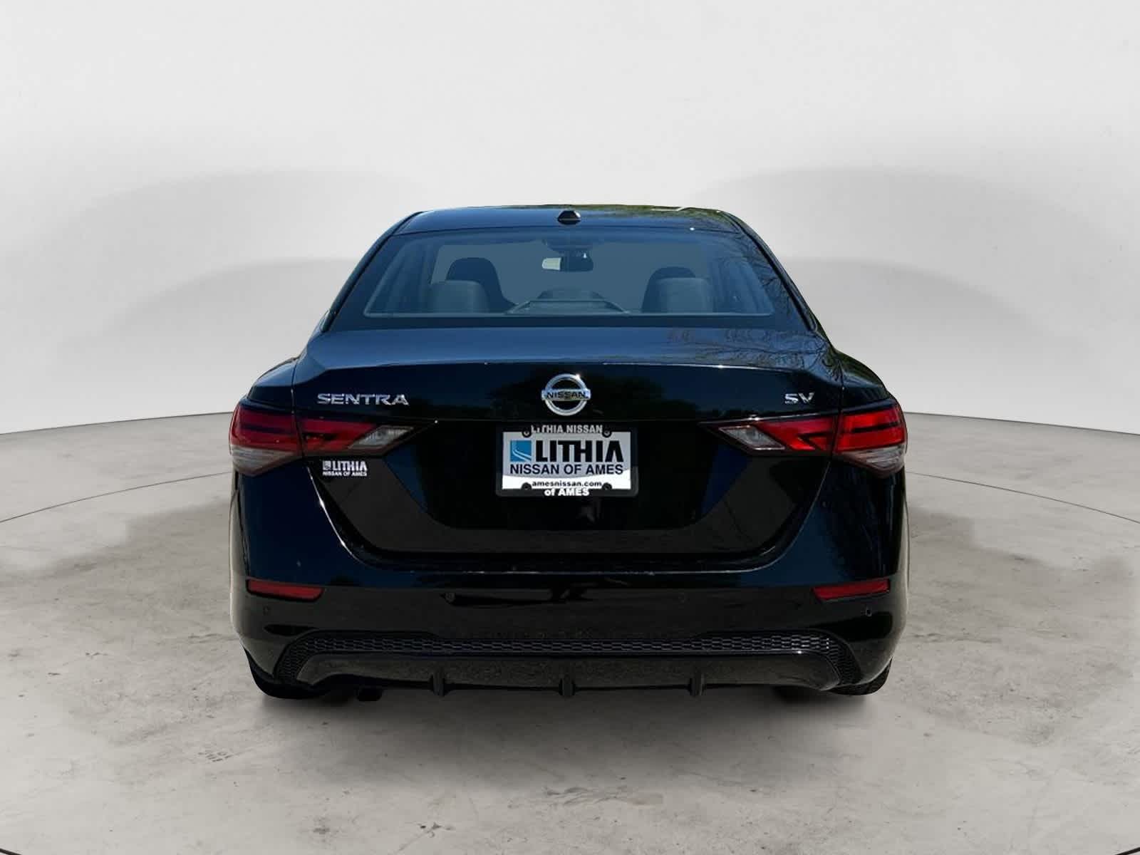 Thumbnail: 2023 Nissan Sentra - 5