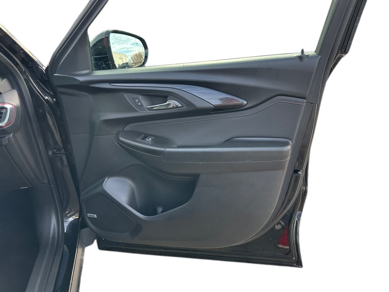 Thumbnail: 2023 Chevrolet TrailBlazer - 5