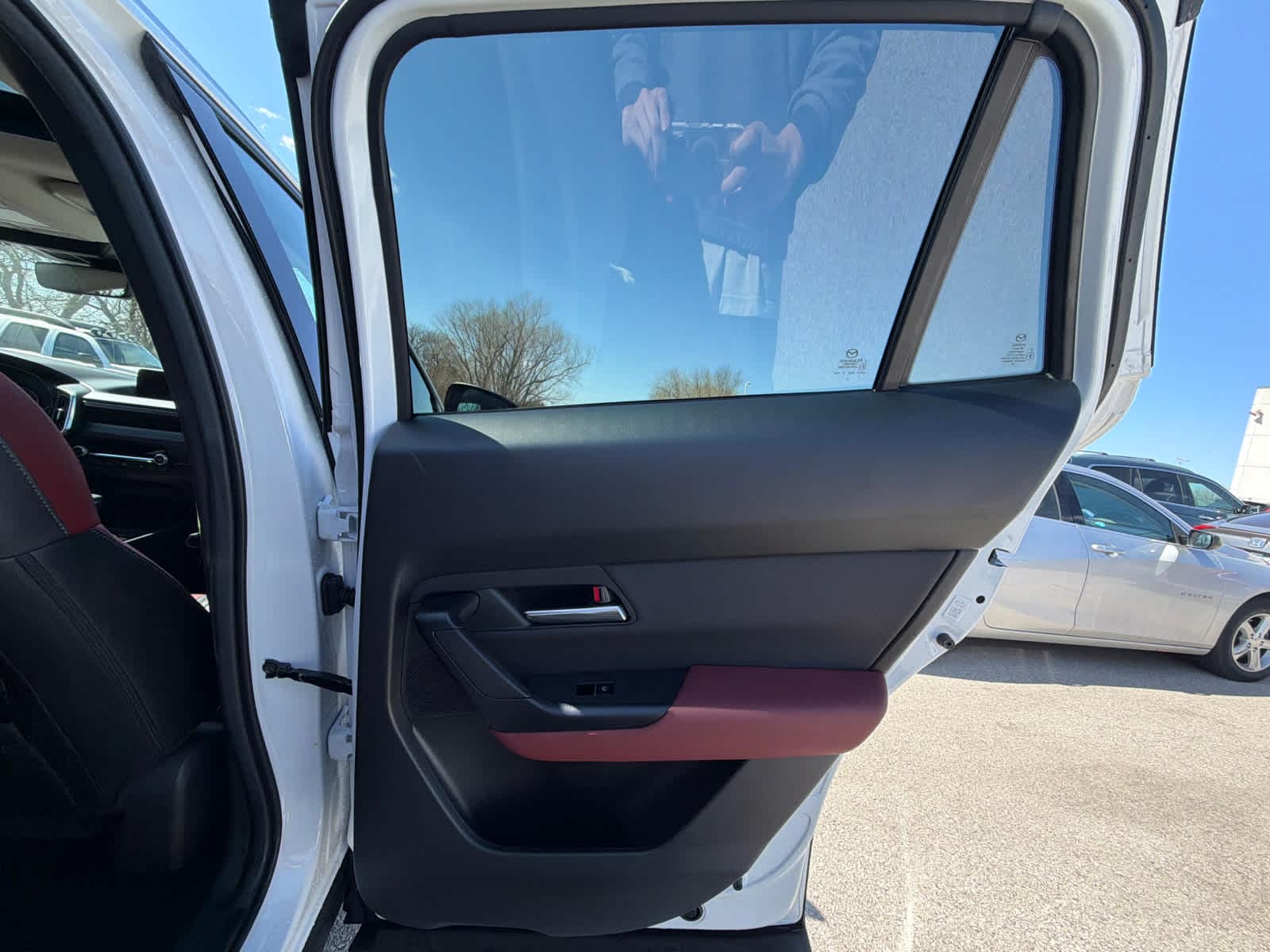 Thumbnail: 2025 Mazda CX-50 - 9