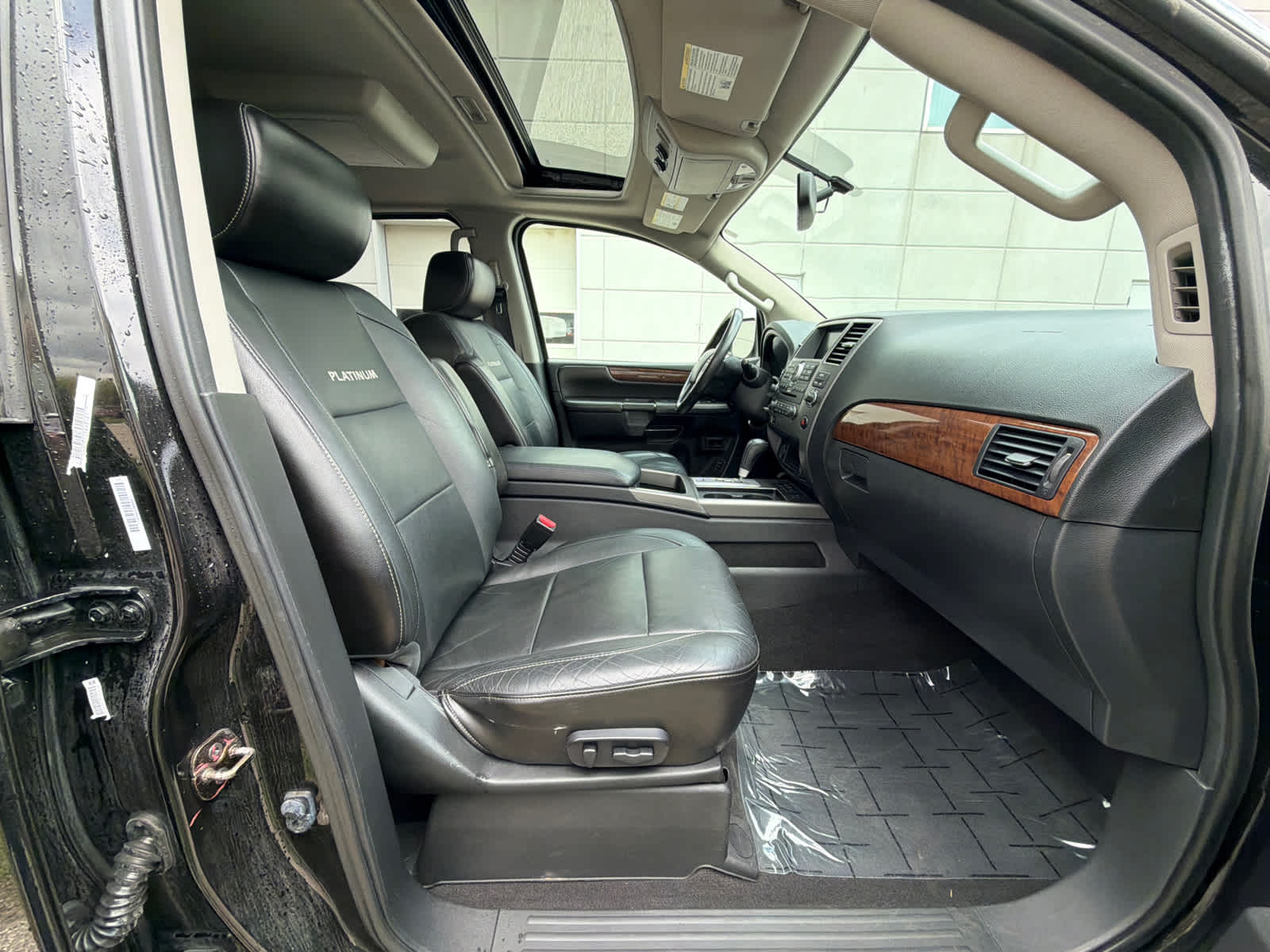 Thumbnail: 2013 Nissan Armada - 8