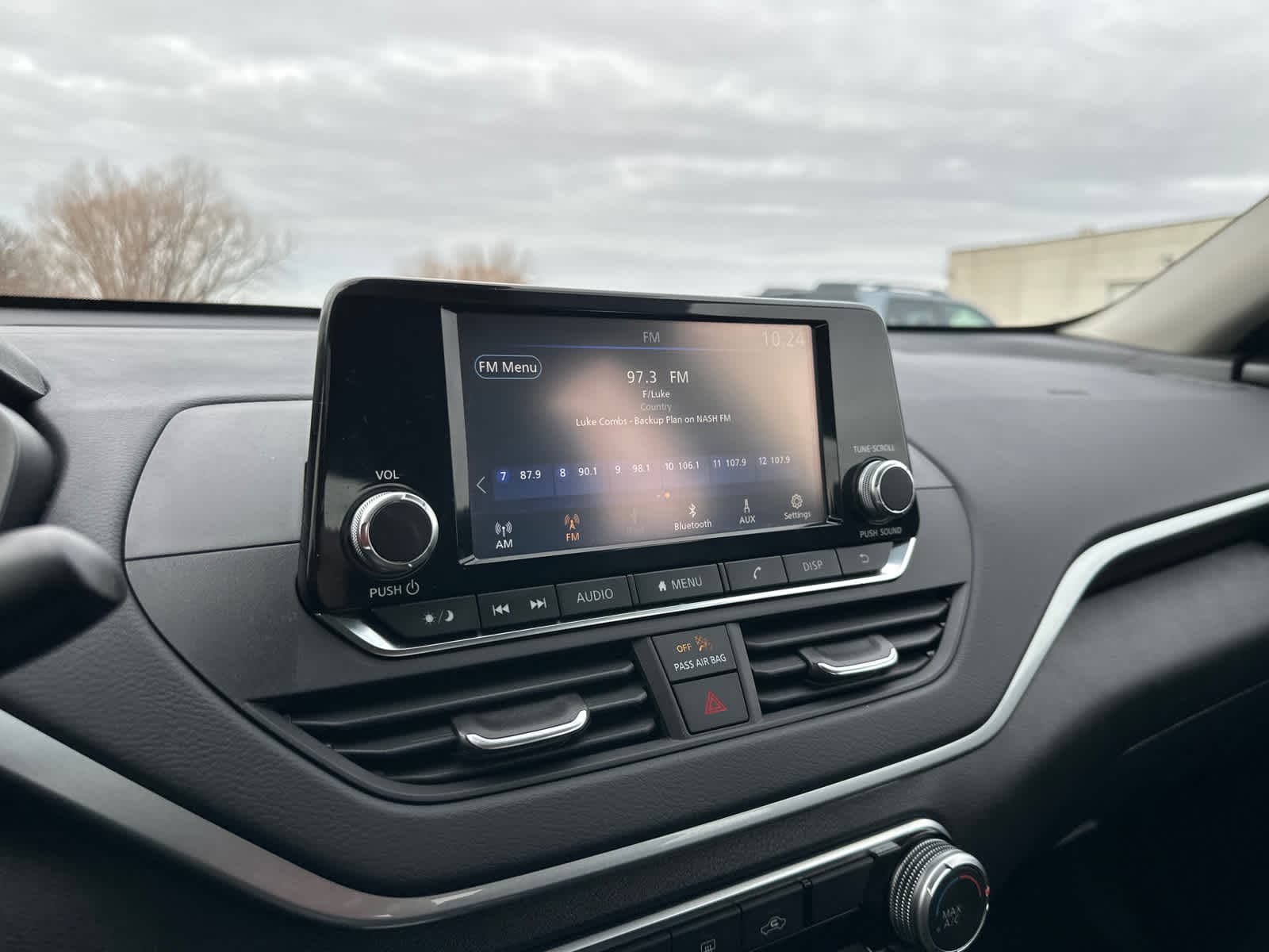 Thumbnail: 2023 Nissan Altima - 23