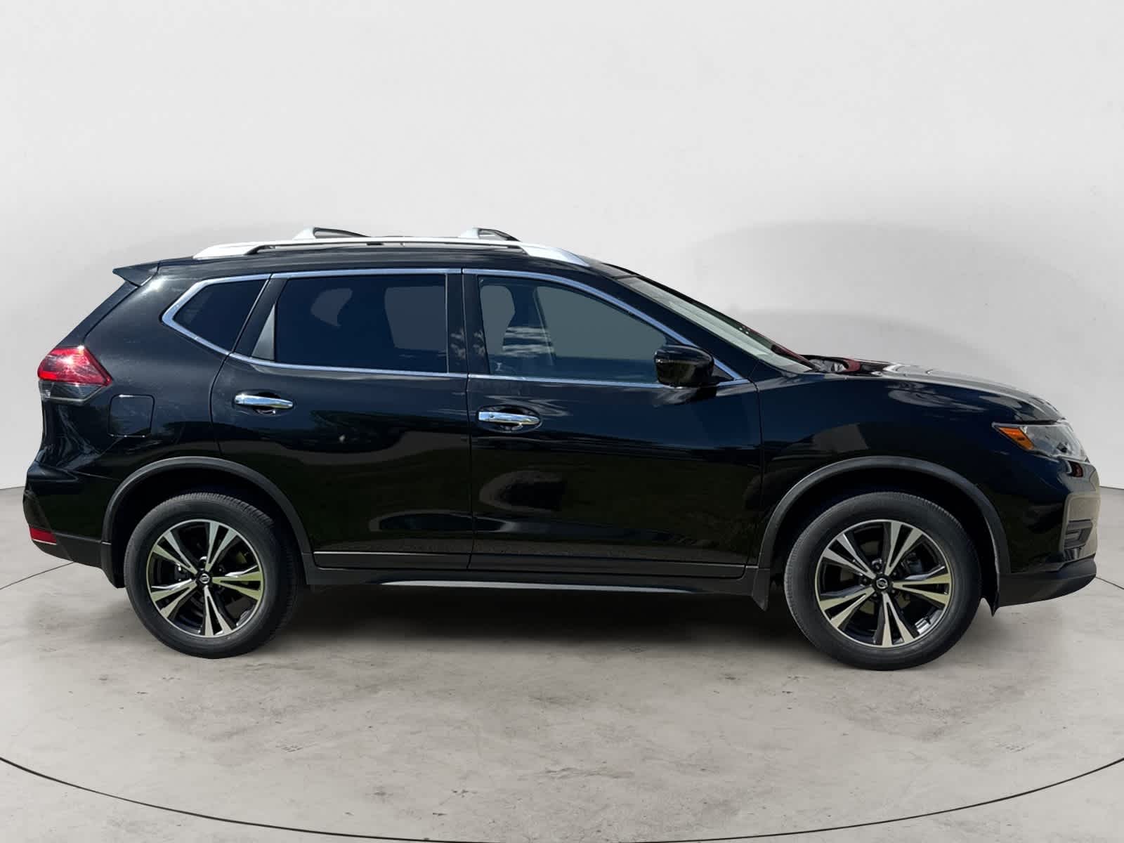 Thumbnail: 2020 Nissan Rogue - 6