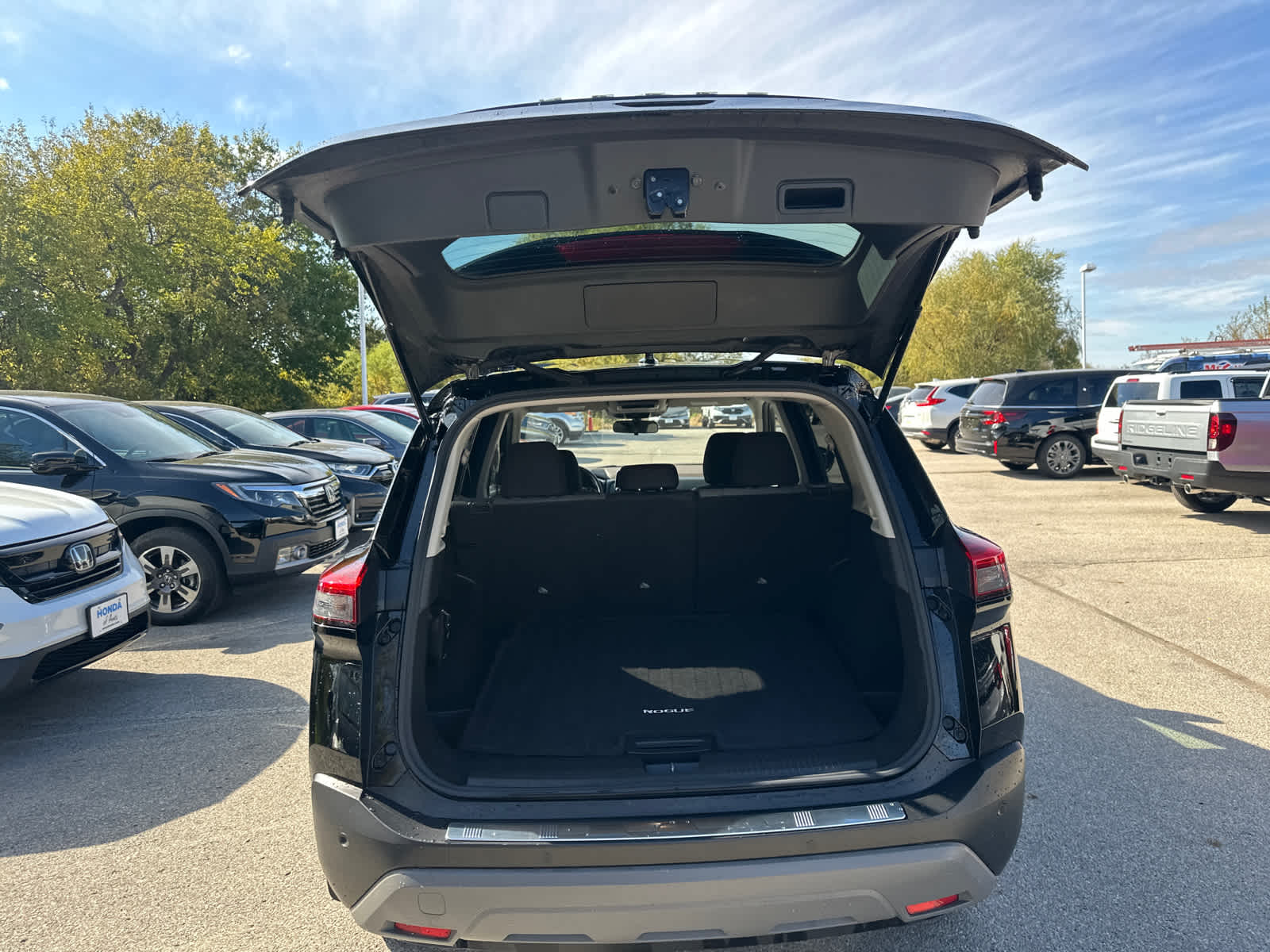 Thumbnail: 2021 Nissan Rogue - 9