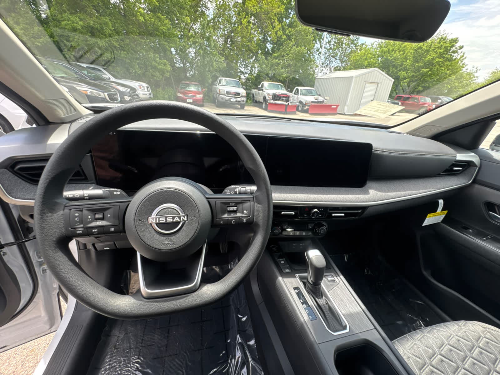 Thumbnail: 2026 Nissan Kicks - 17