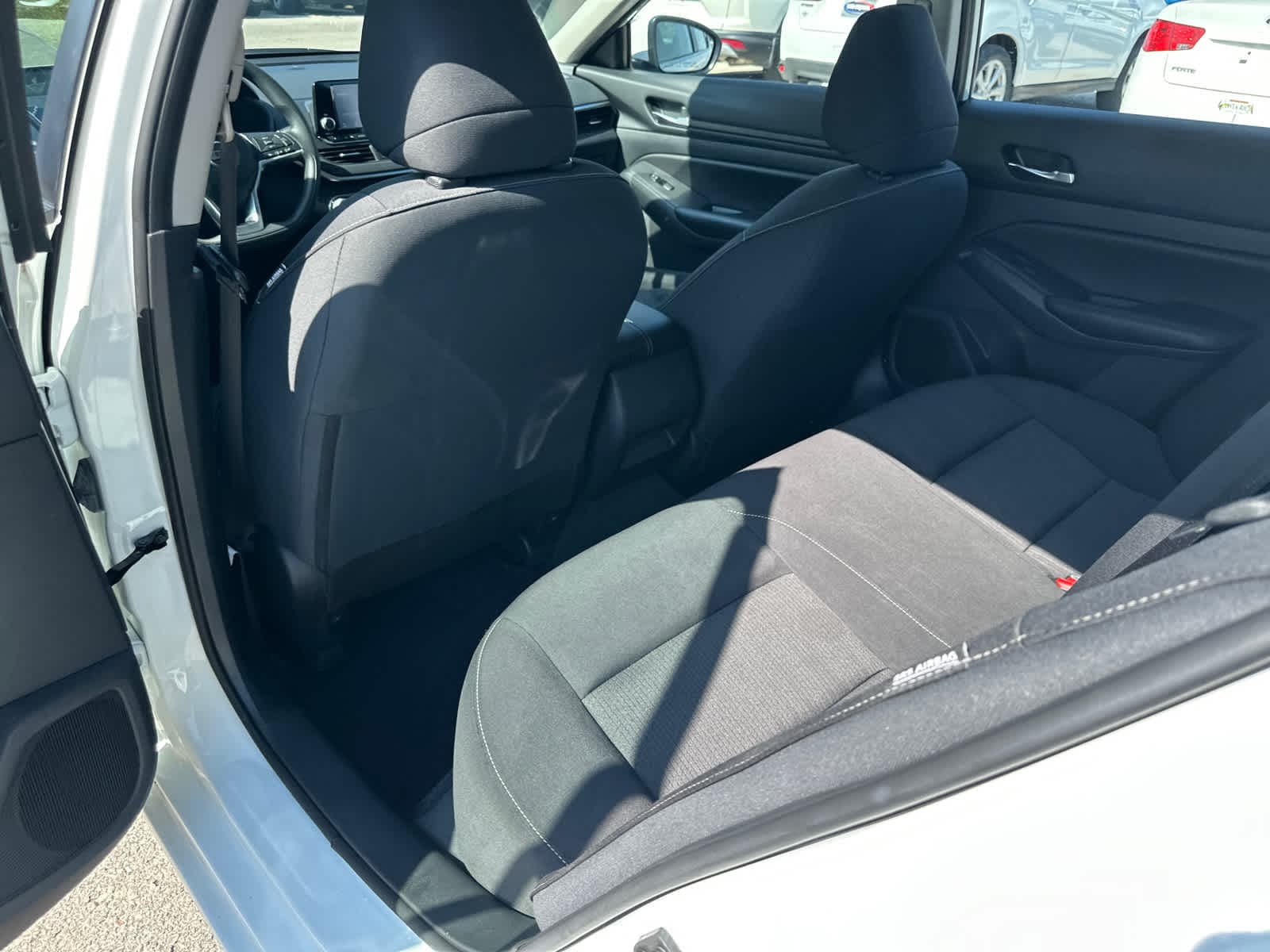 Thumbnail: 2022 Nissan Altima - 13