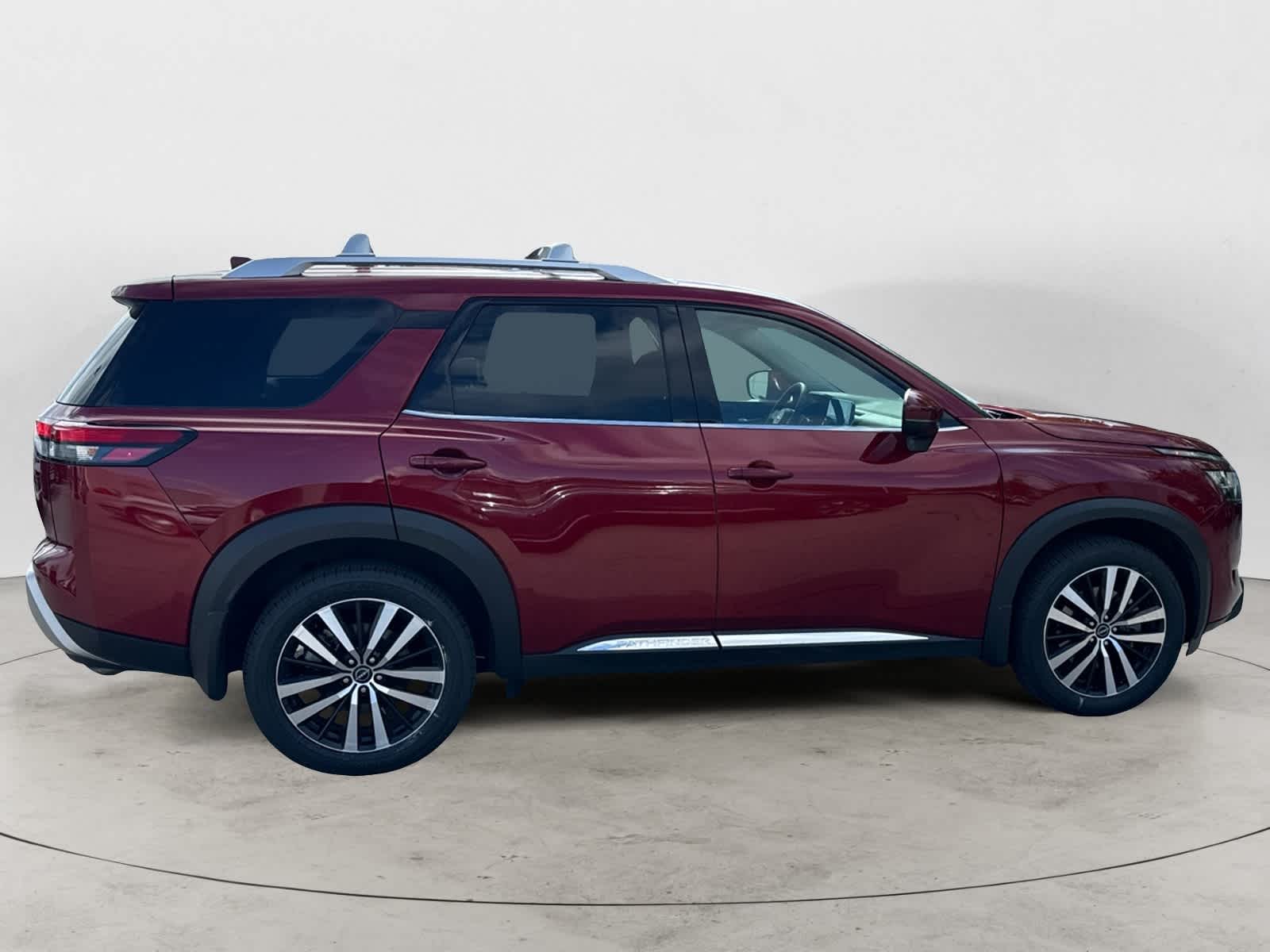 Thumbnail: 2024 Nissan Pathfinder - 6