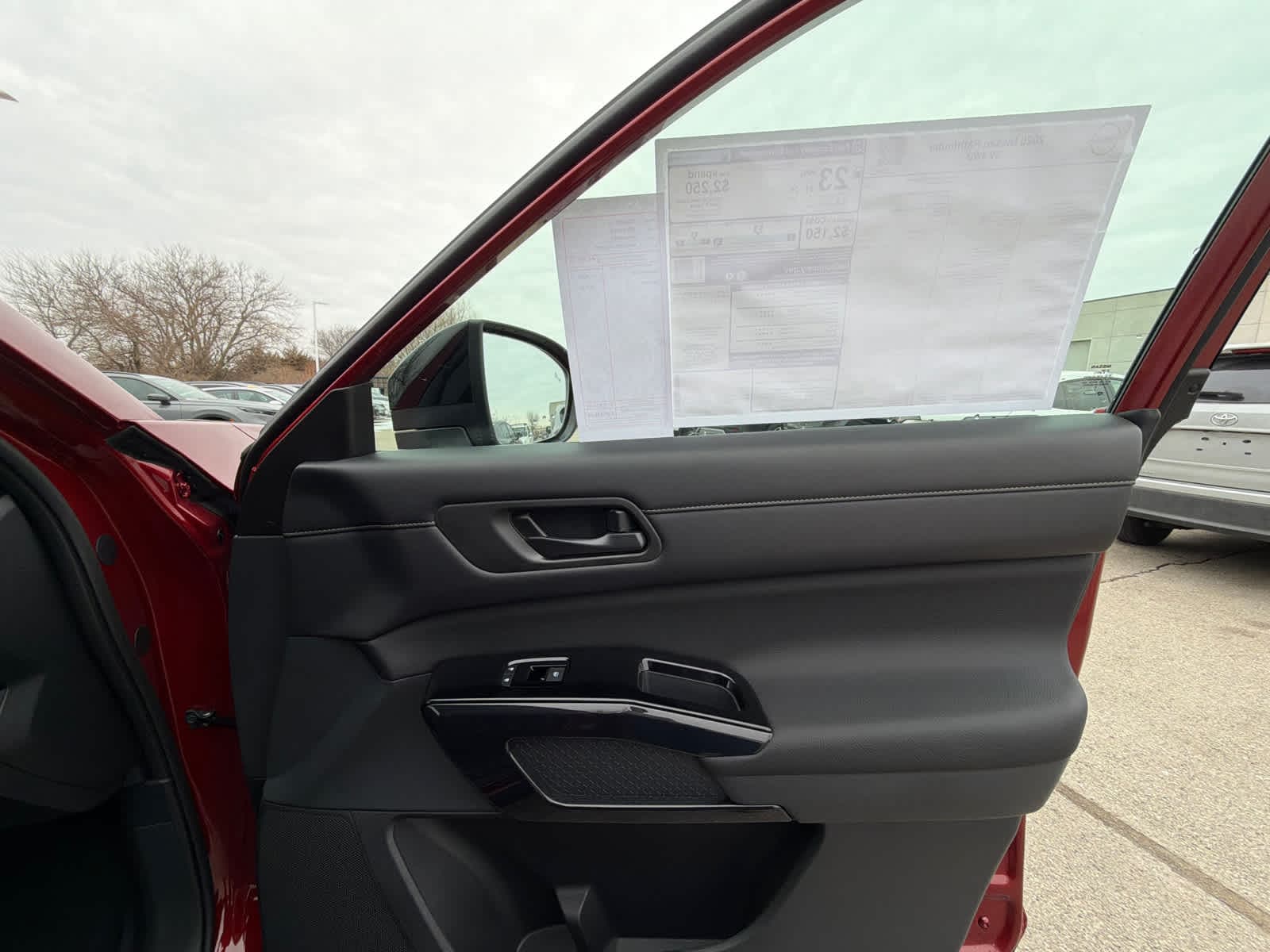 Thumbnail: 2026 Nissan Pathfinder - 7