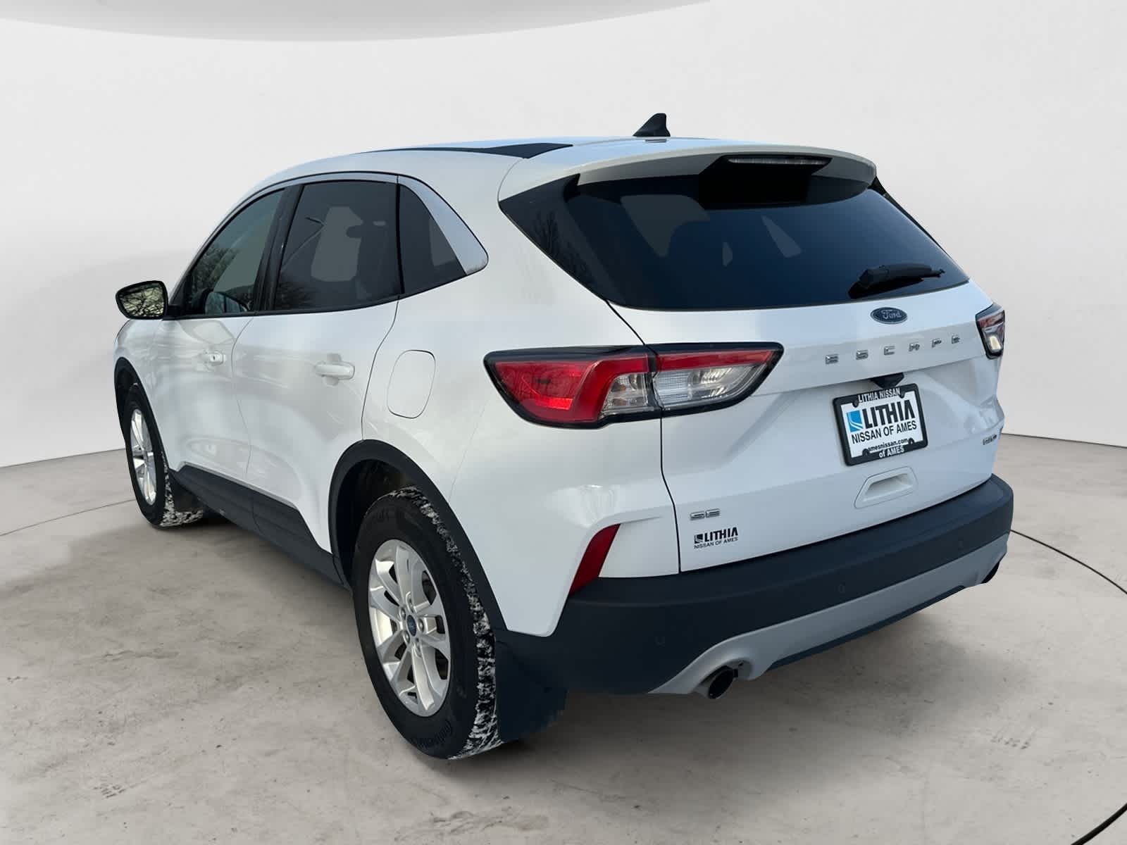 Thumbnail: 2021 Ford Escape - 2